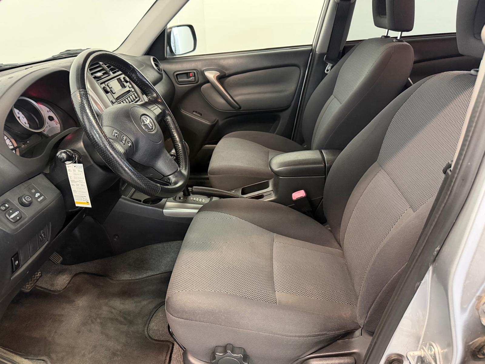 TOYOTA 2.0 VVT-i Linea Luna Automatik-image-14