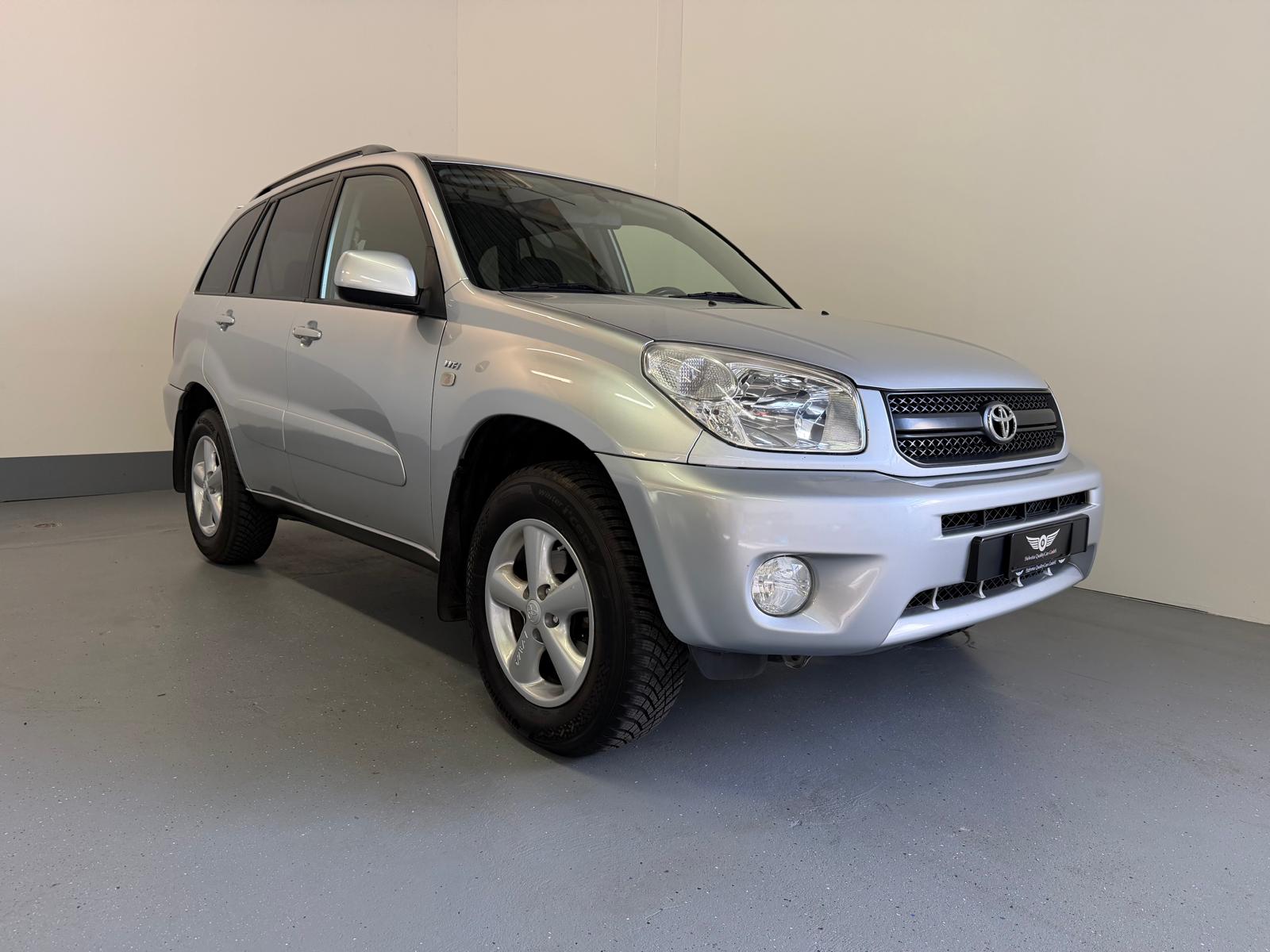 TOYOTA 2.0 VVT-i Linea Luna Automatik-showroom-element-2