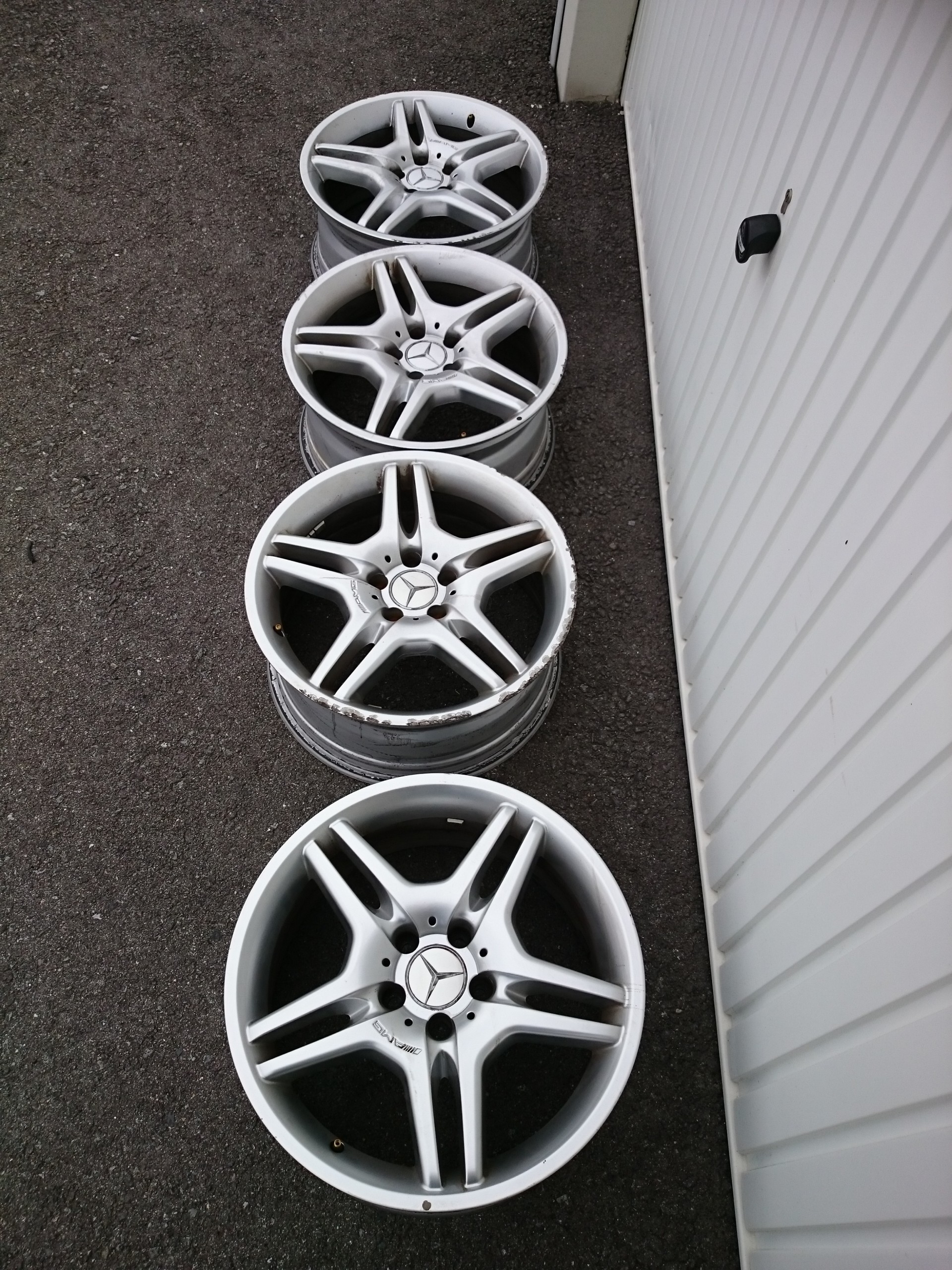 MERCEDES-BENZ E 55 V8 AMG-image-15