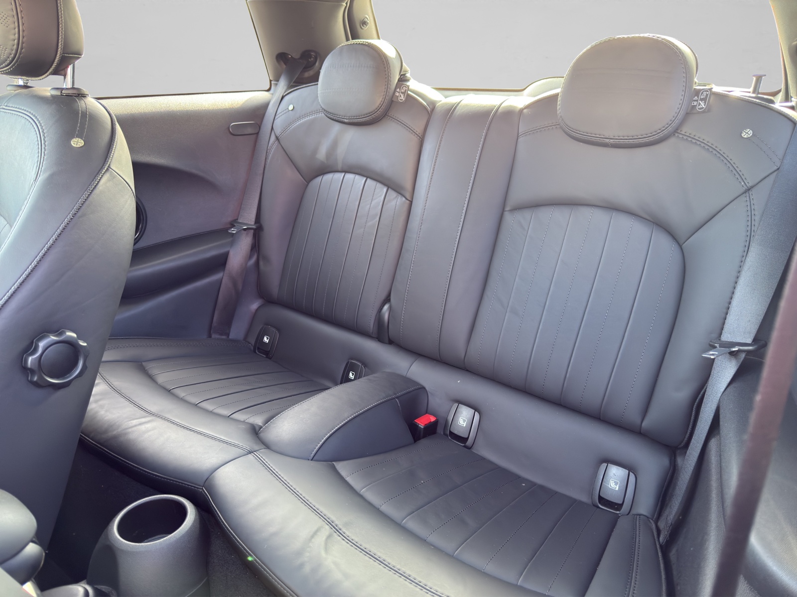MINI Cooper SE-image-11