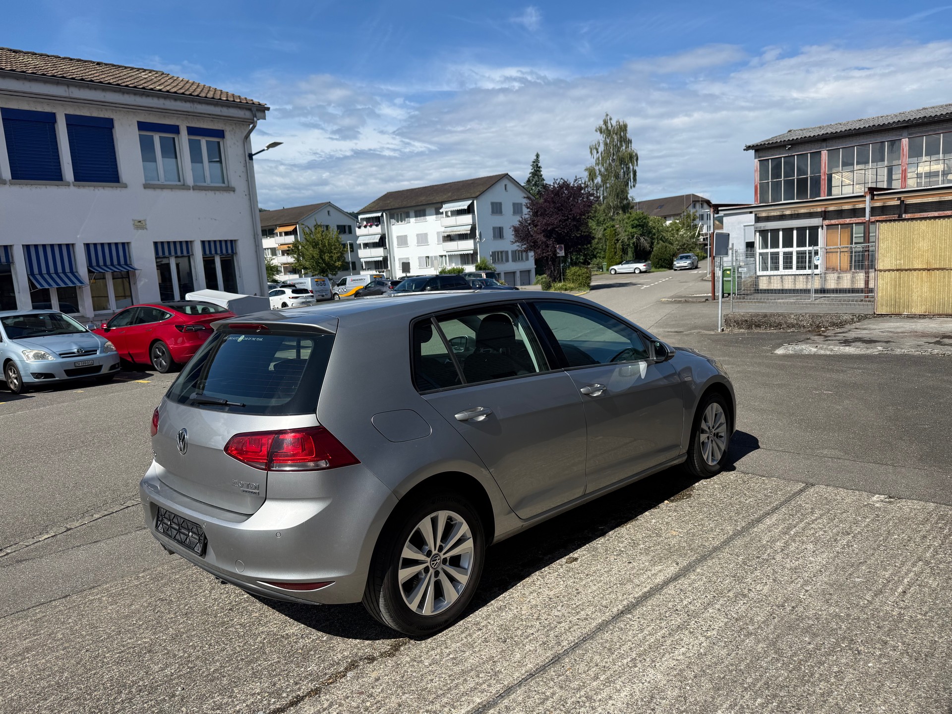 VW Golf 2.0 TDI Comfortline 4Motion-image-3