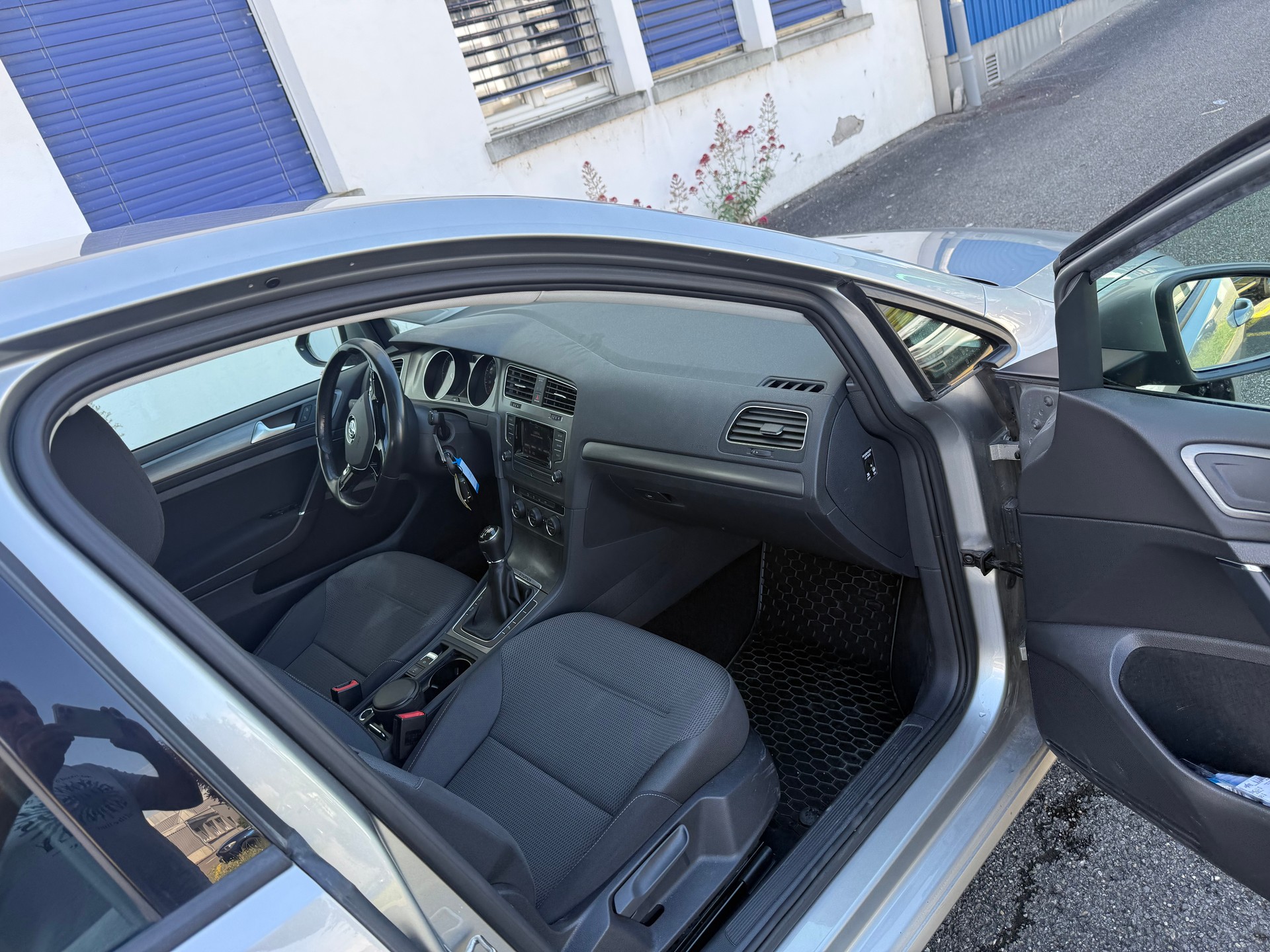 VW Golf 2.0 TDI Comfortline 4Motion-image-6