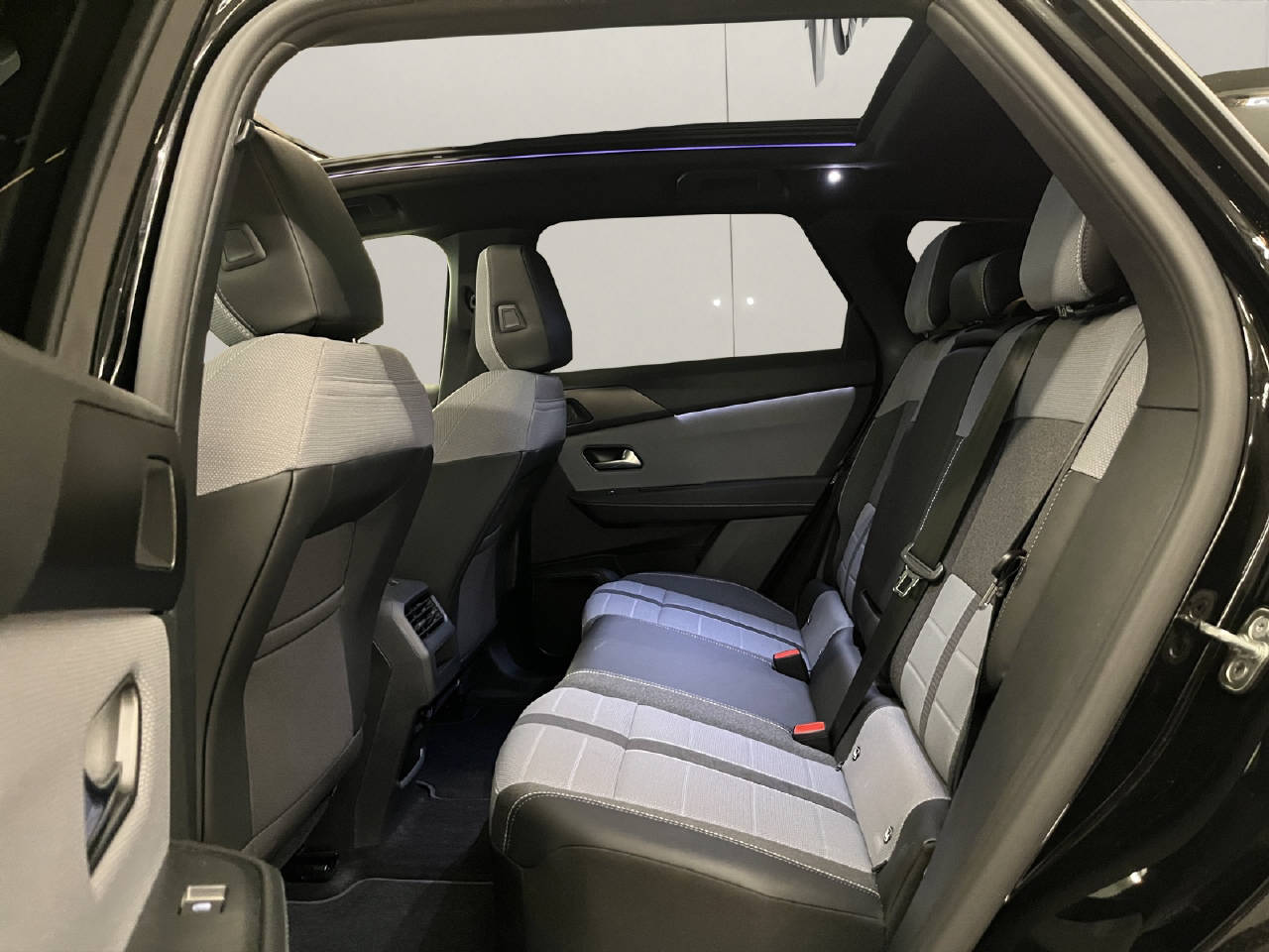 OPEL Grandland-e Electric GS-image-10