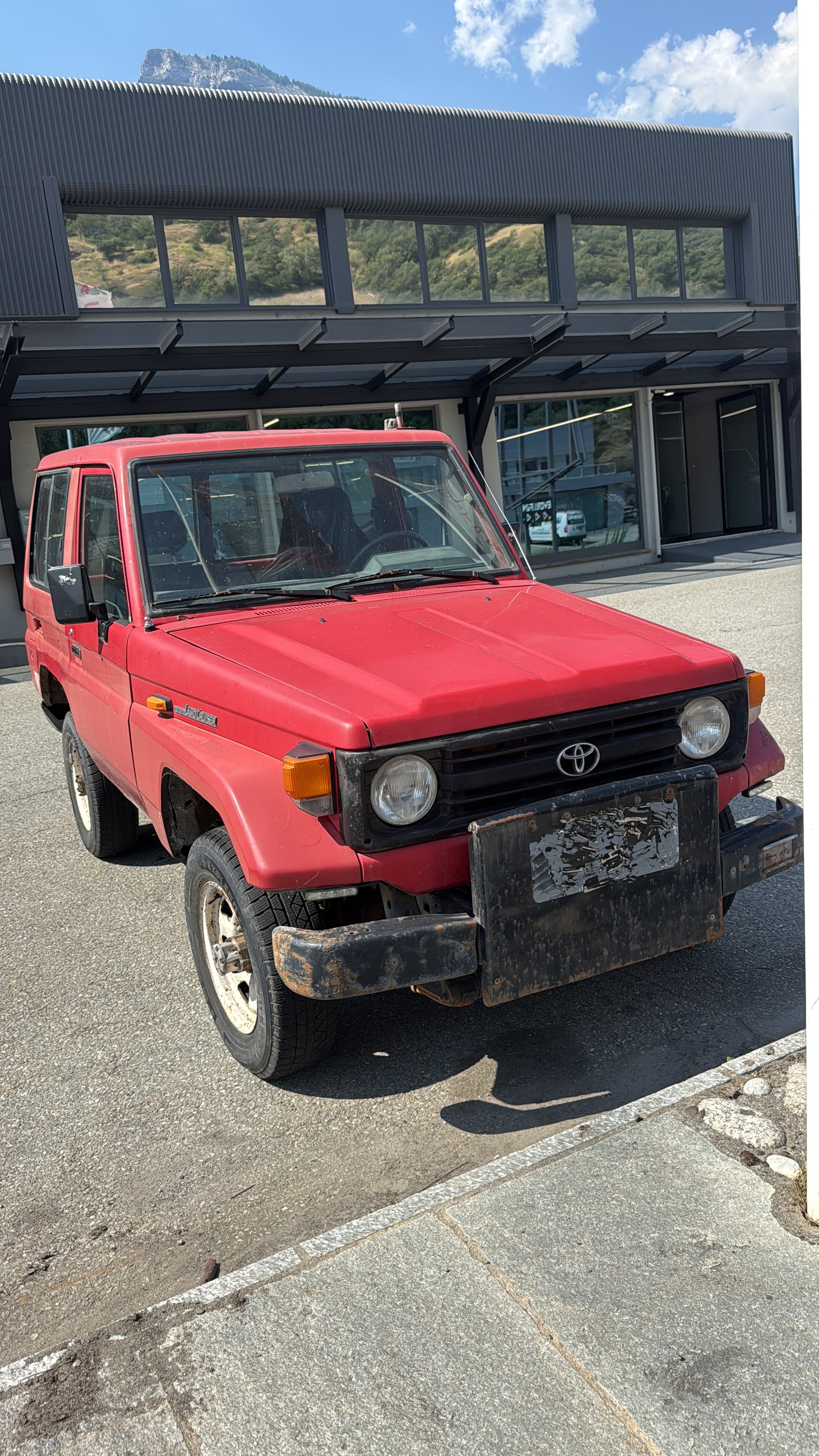 TOYOTA Land Cruiser 400 HdT 4.2 D