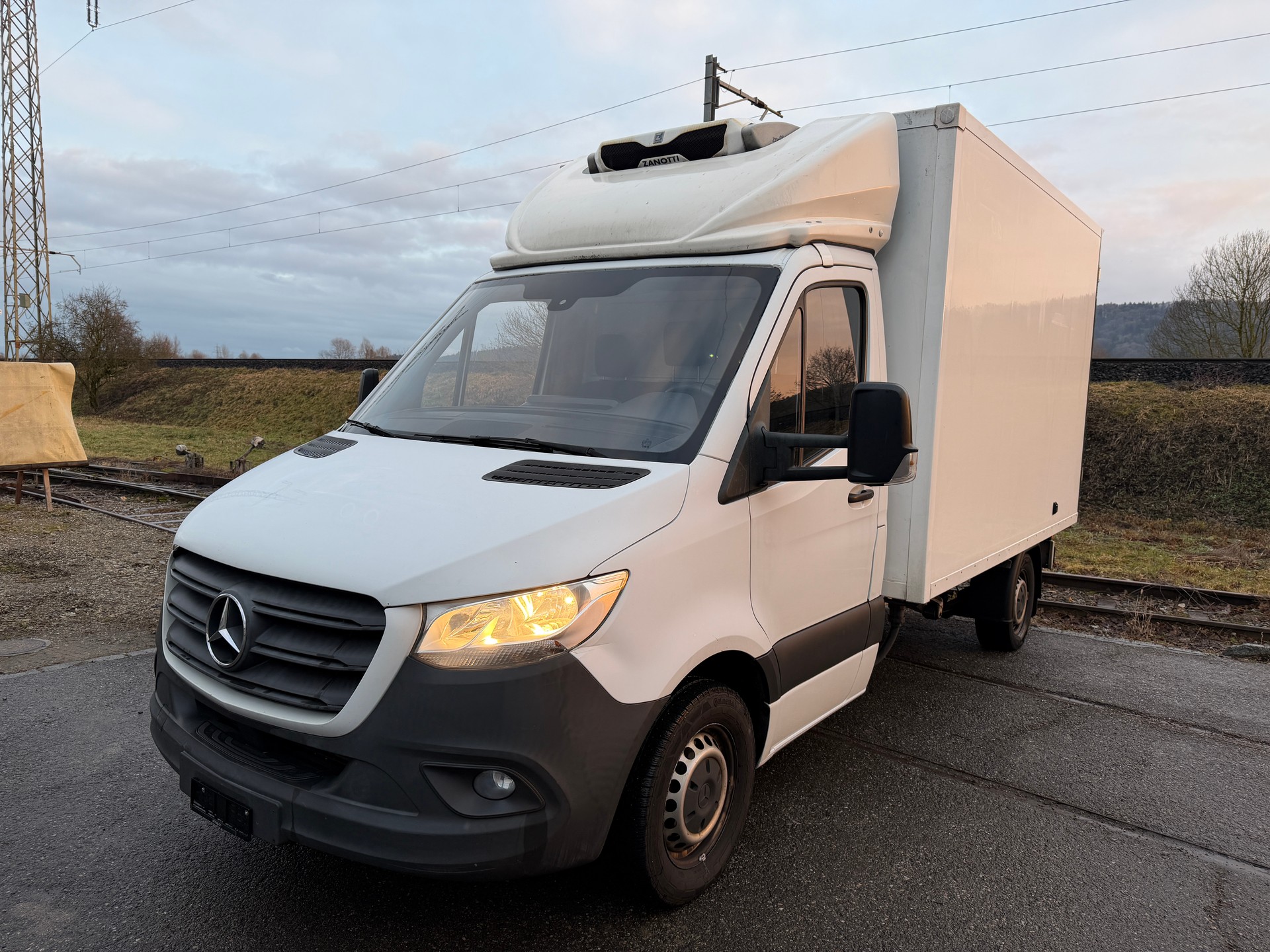 MERCEDES-BENZ 314 CDI Kühlkasten mit Aggregat
