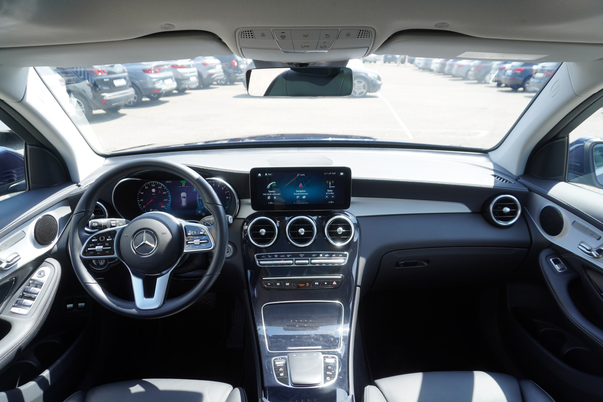 MERCEDES-BENZ GLC 300 e 4Matic 9G-Tronic-image-20