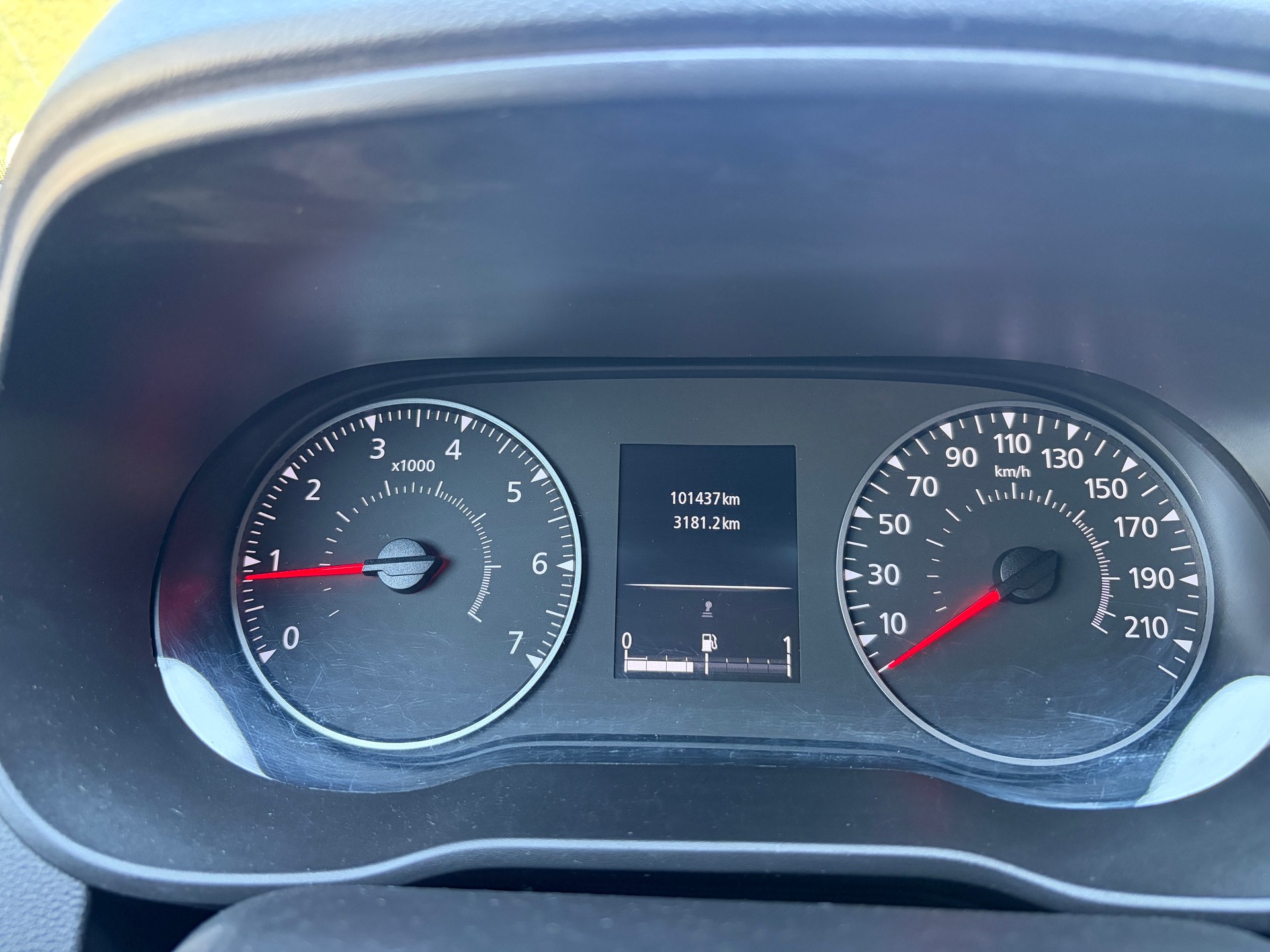 DACIA Duster TCe 150 Journey 4x4-image-6