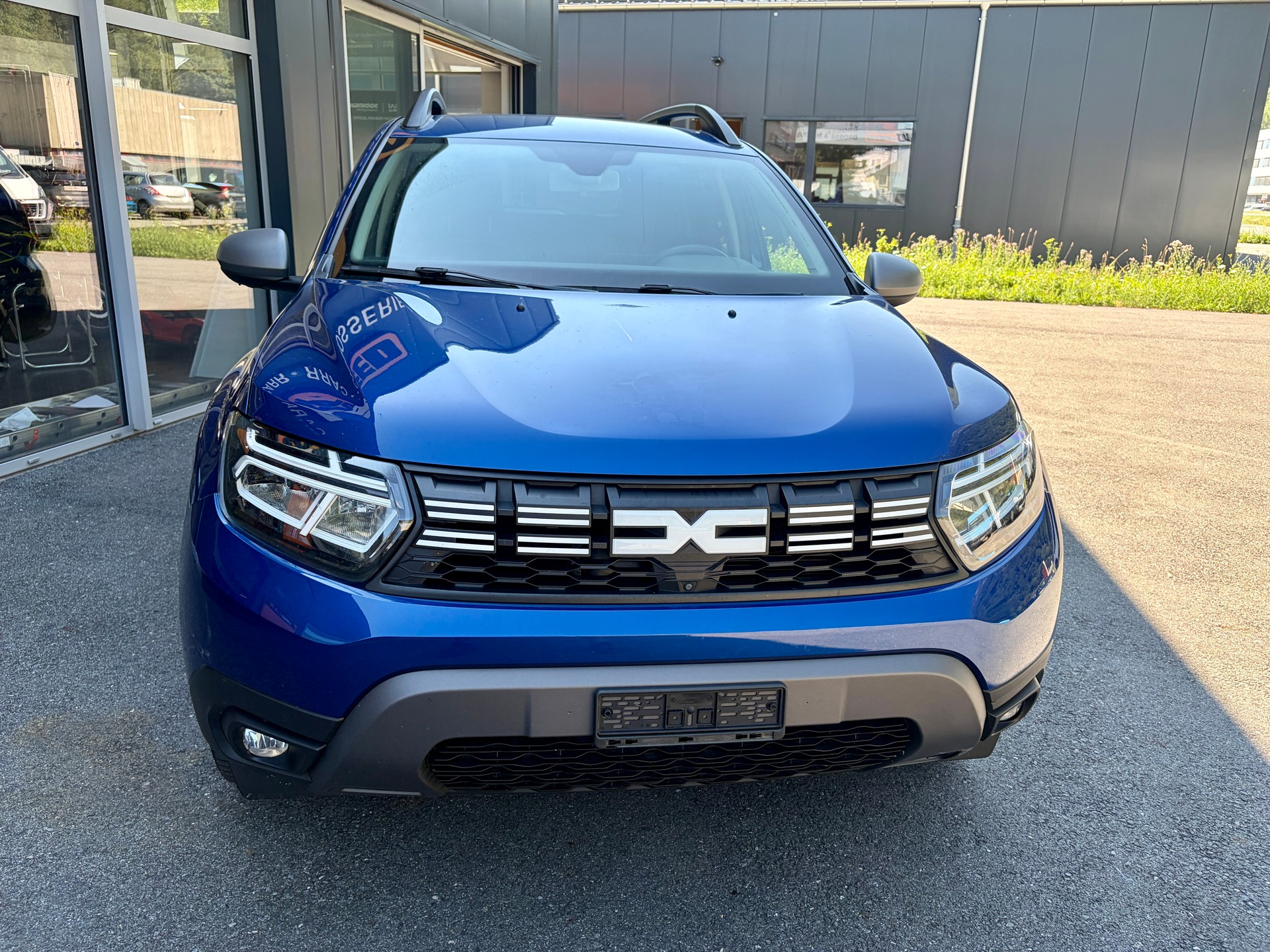DACIA Duster TCe 150 Journey 4x4-showroom-element-1