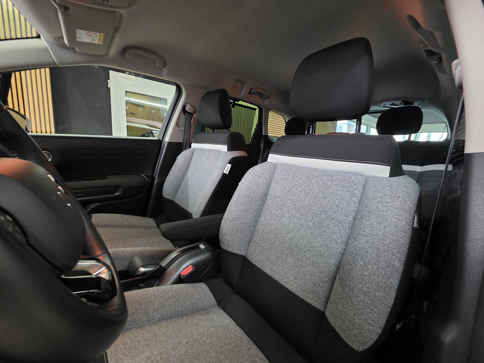CITROEN C3 Aircross 1.2i PureTech Origins-image-10