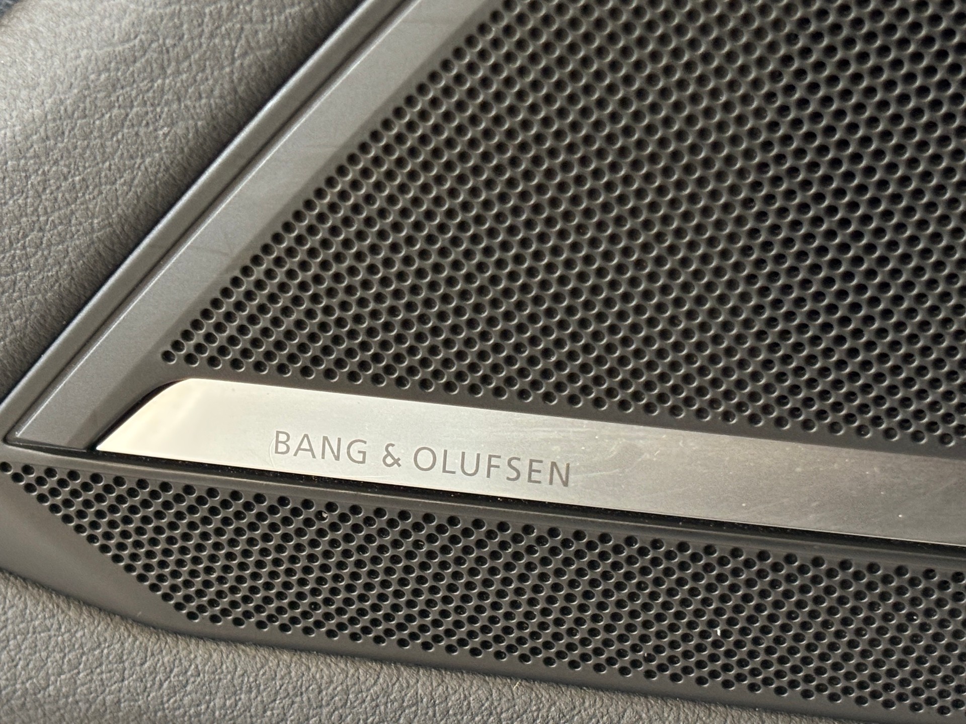 AUDI A6 Avant 50 TDI S Line Sport quattro tiptronic-image-16
