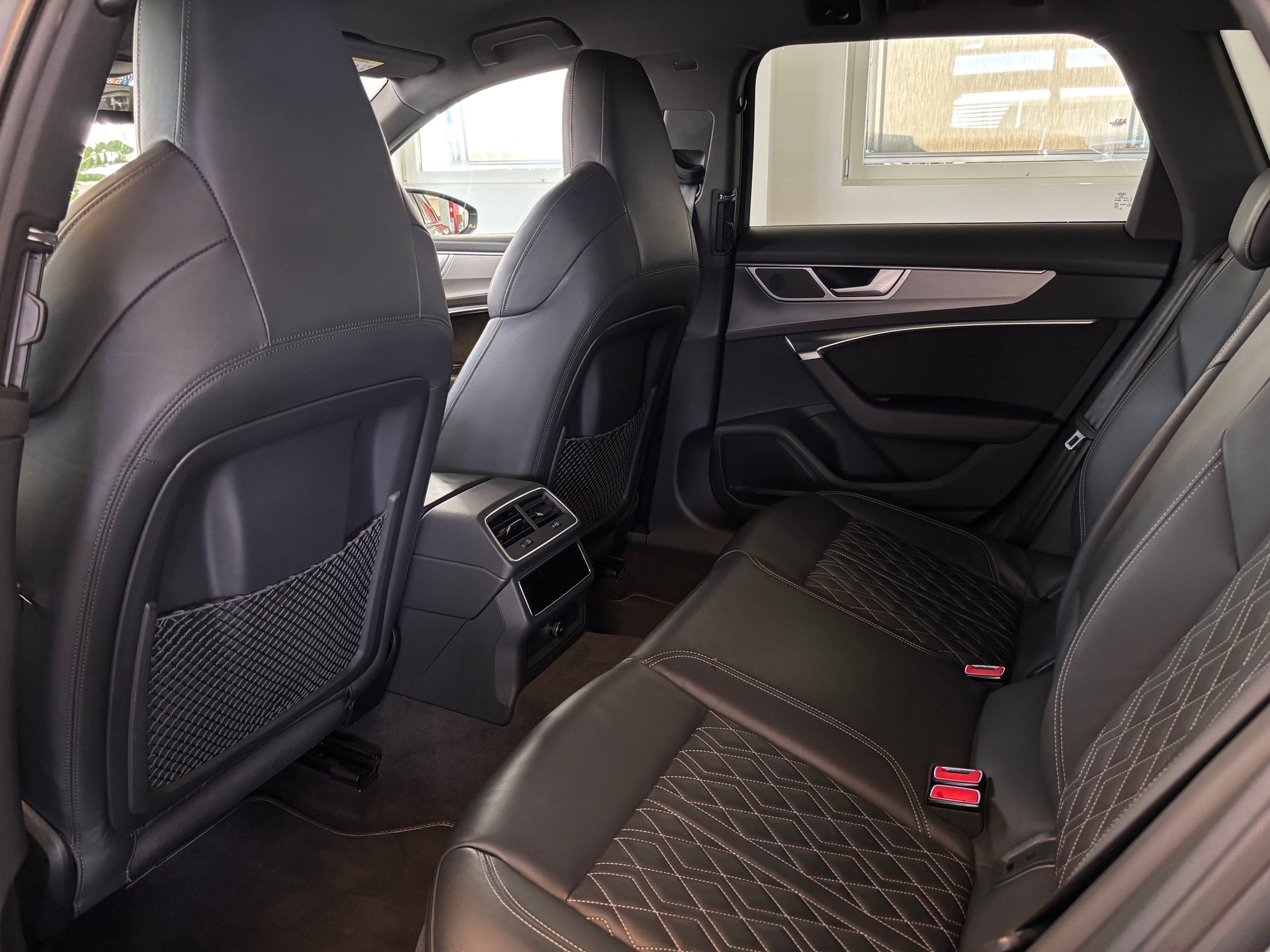 AUDI A6 Avant 50 TDI S Line Sport quattro tiptronic-image-11