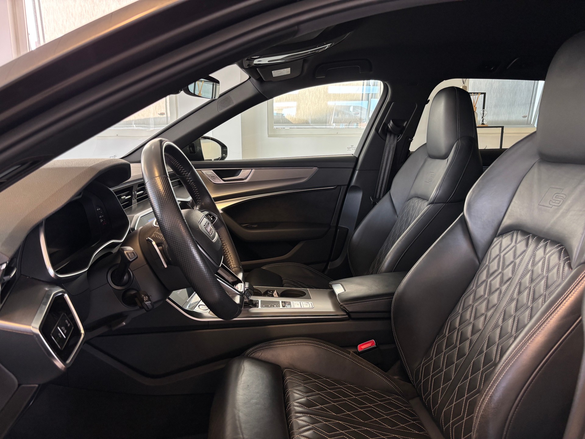 AUDI A6 Avant 50 TDI S Line Sport quattro tiptronic-image-6