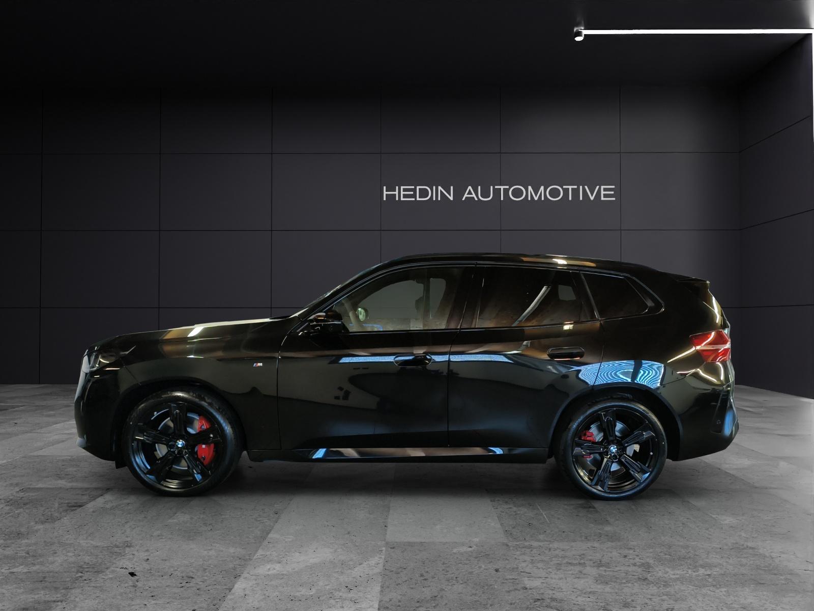 BMW X3 M50i-showroom-element-1