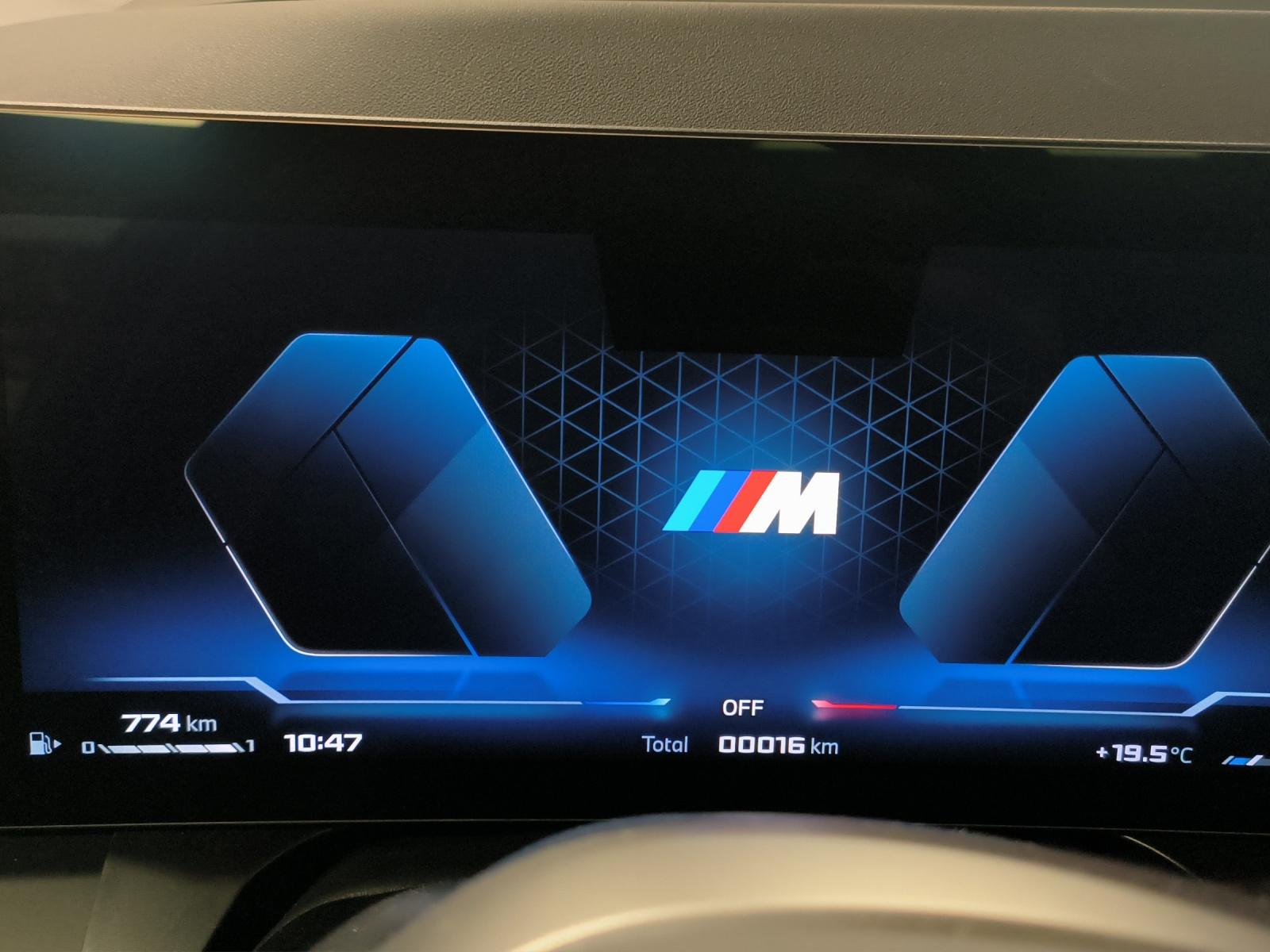 BMW X3 M50i-image-16