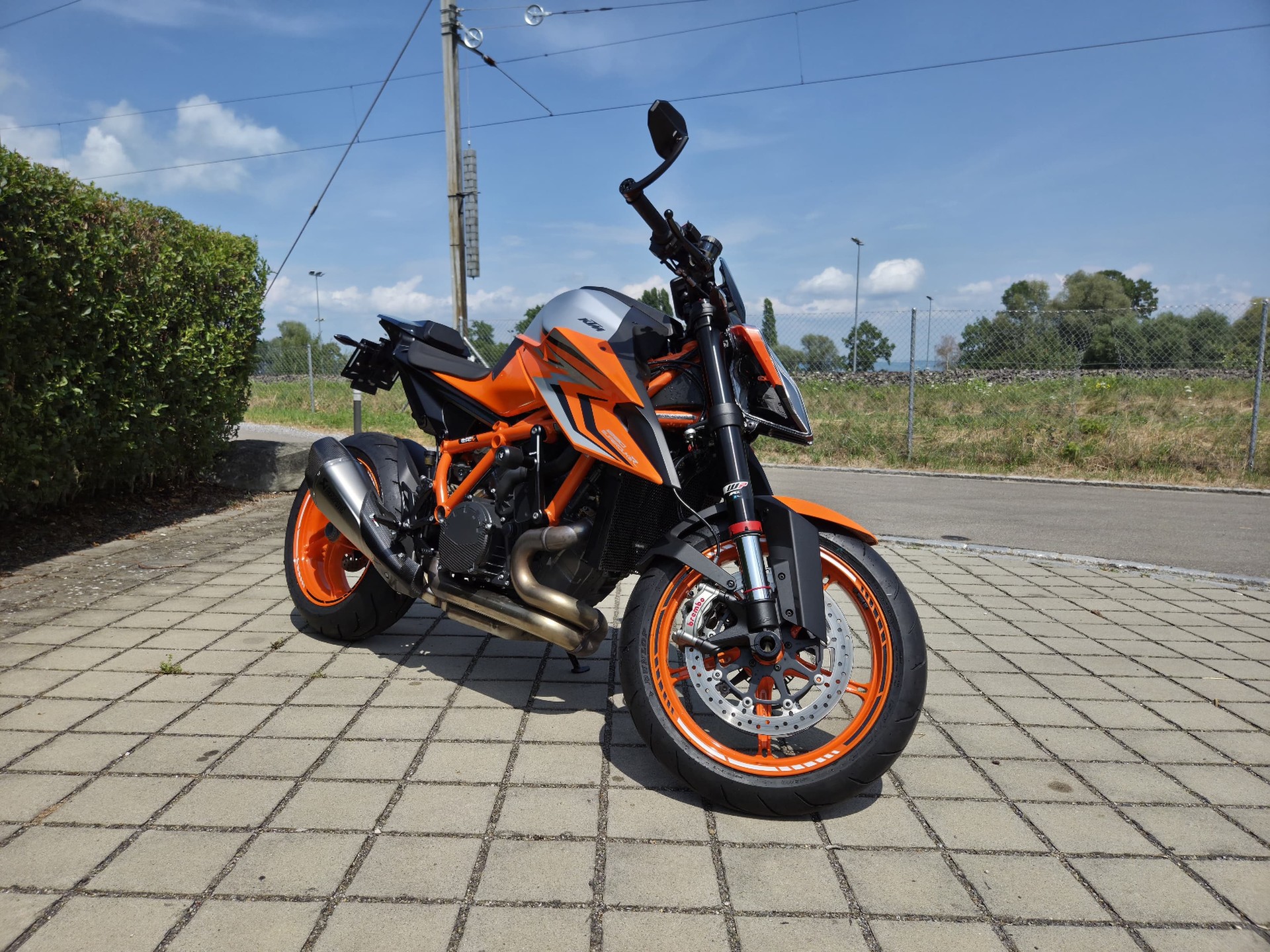 KTM 1290 Super Duke R-image-2
