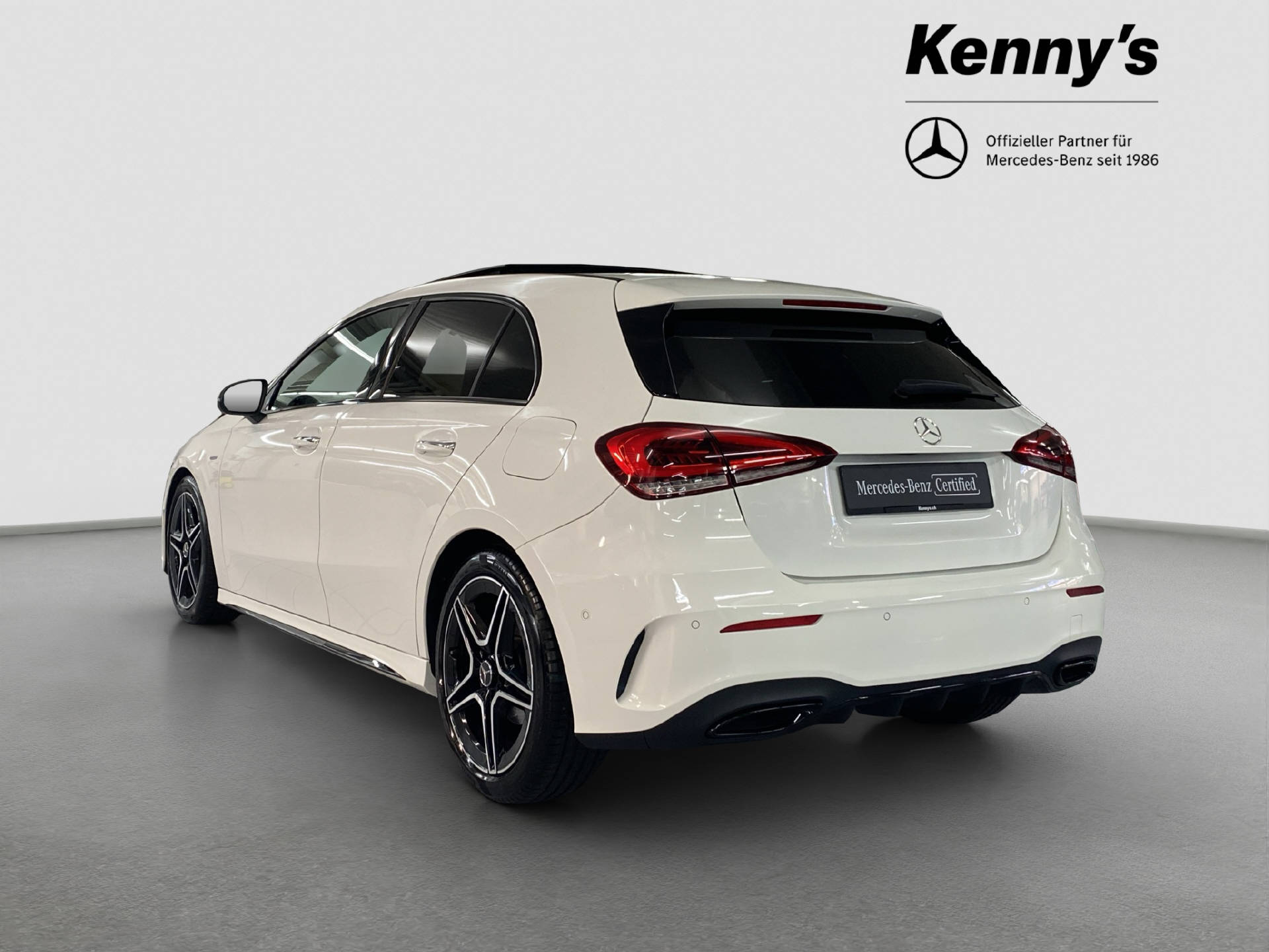 MERCEDES-BENZ A 180 SE Line-showroom-element-3