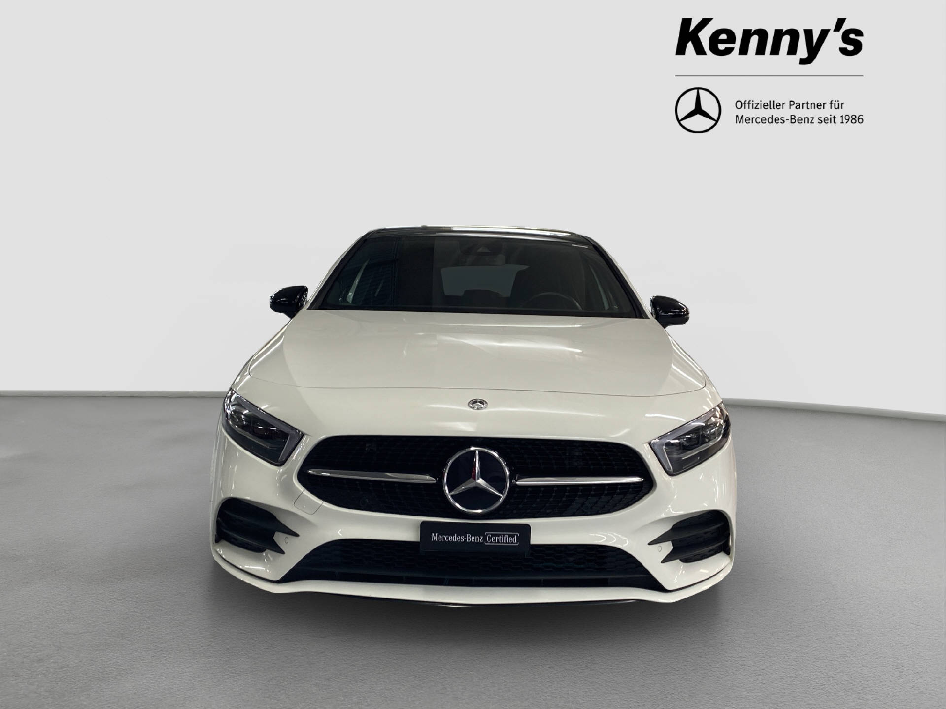 MERCEDES-BENZ A 180 SE Line-showroom-element-1