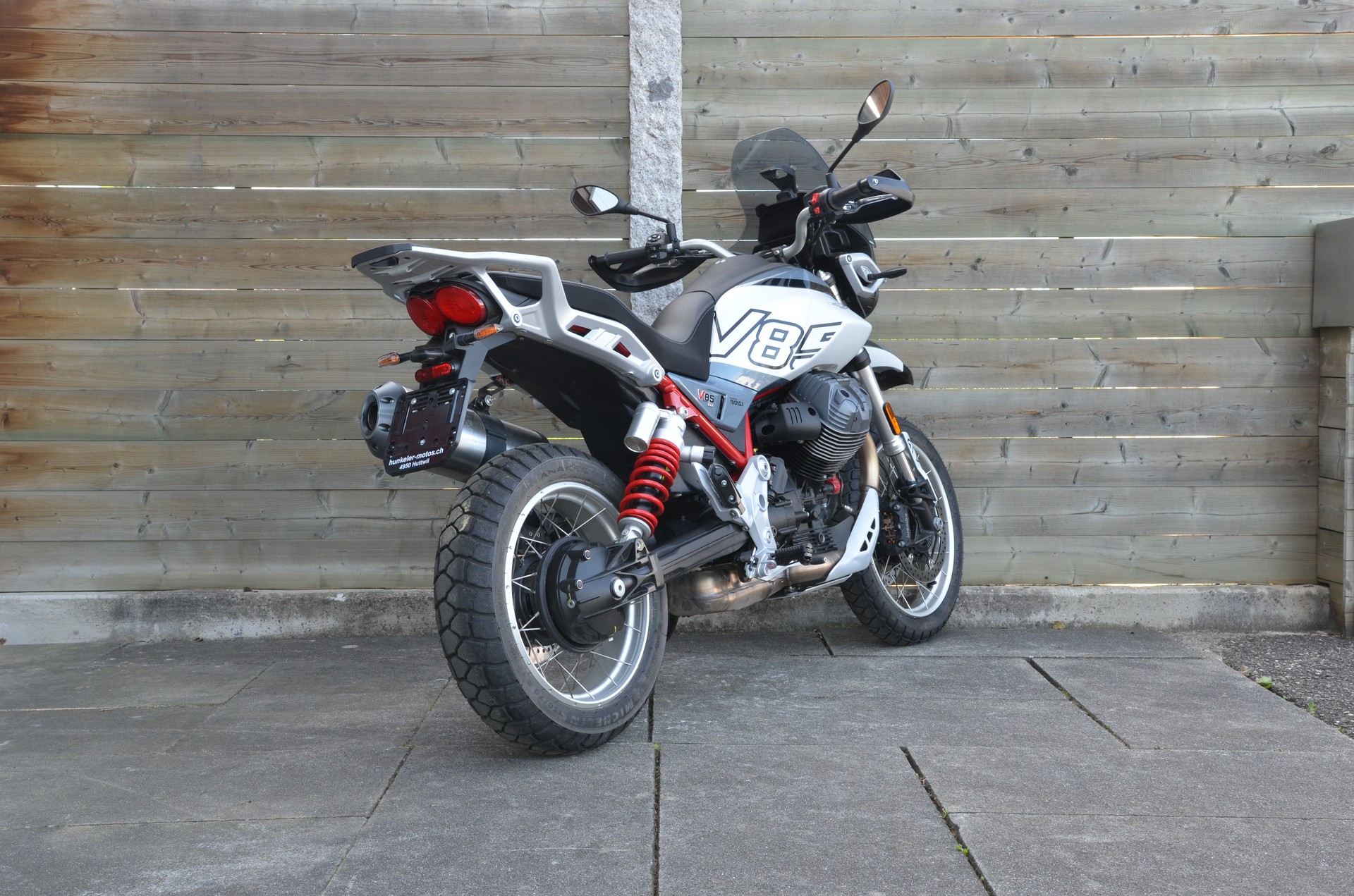 MOTO GUZZI V85 TT E5+-image-4