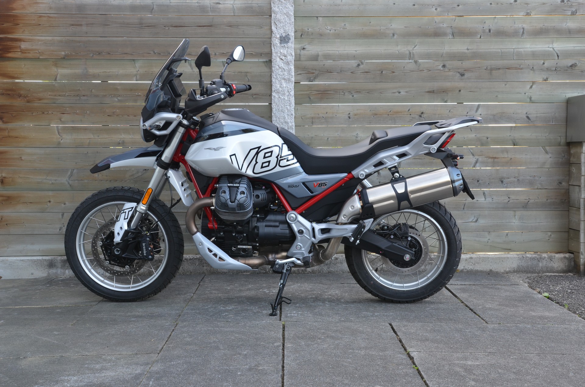 MOTO GUZZI V85 TT E5+-image-2
