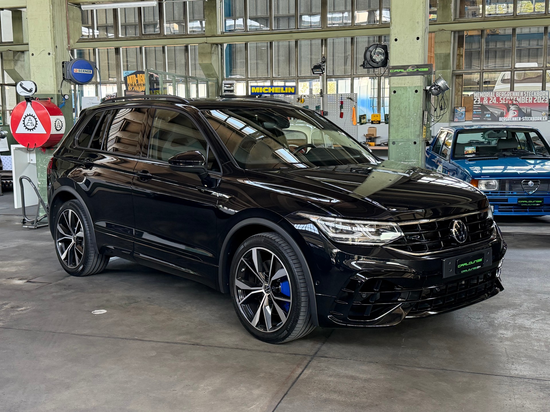 VW Tiguan 2.0TSI R 4Motion DSG "Black Style Design-Paket"-image-15