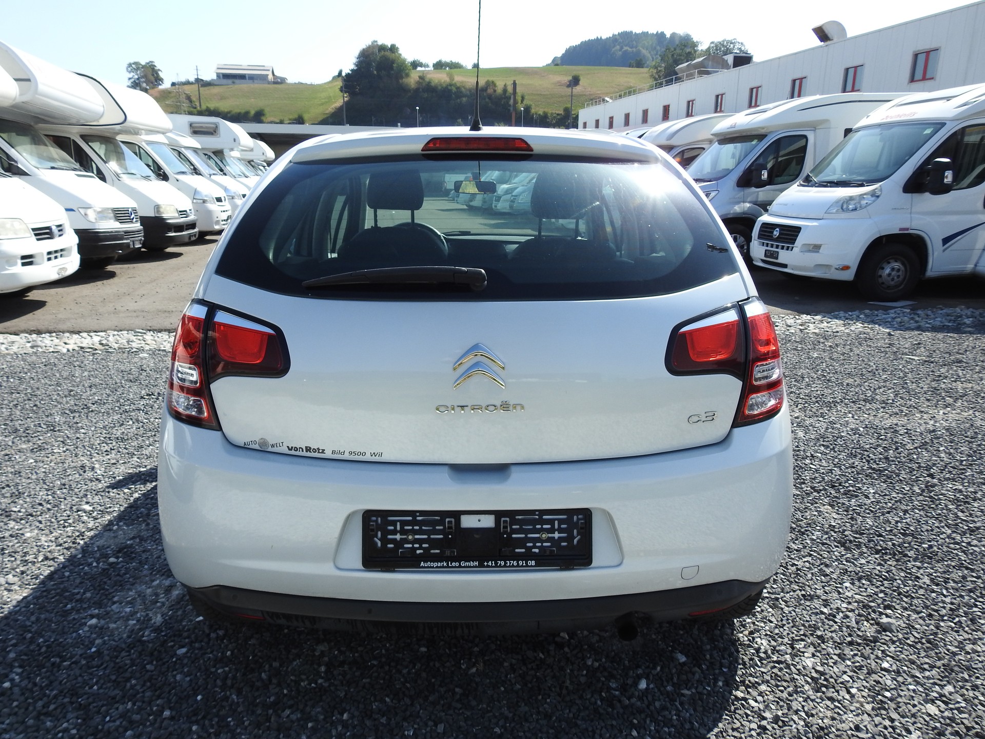CITROEN C3 1.2i Exclusive-image-5