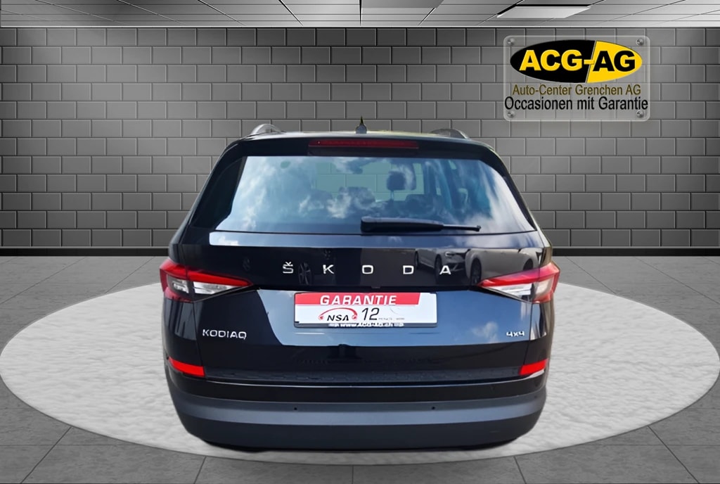 SKODA Kodiaq 2.0 TDI SCR Style 4x4 DSG ** 7-Plätzer ** Gr-Navi ** RF-Kamera ** Sitzheizung ** Totwinkel-Assist ** Panorama-Glasdach **-image-4