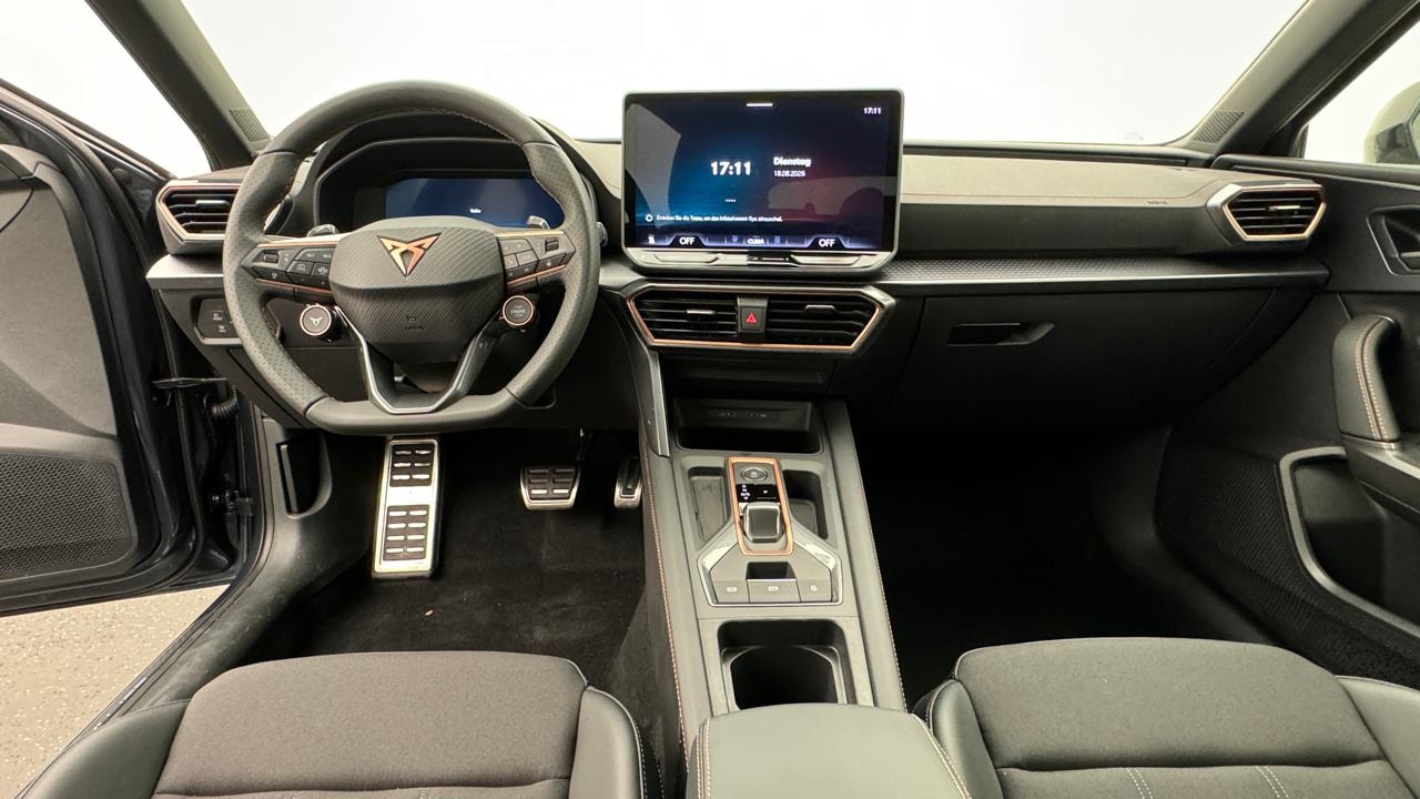 CUPRA LEON 1.5 e-HYBRID pHEV DSG-image-5