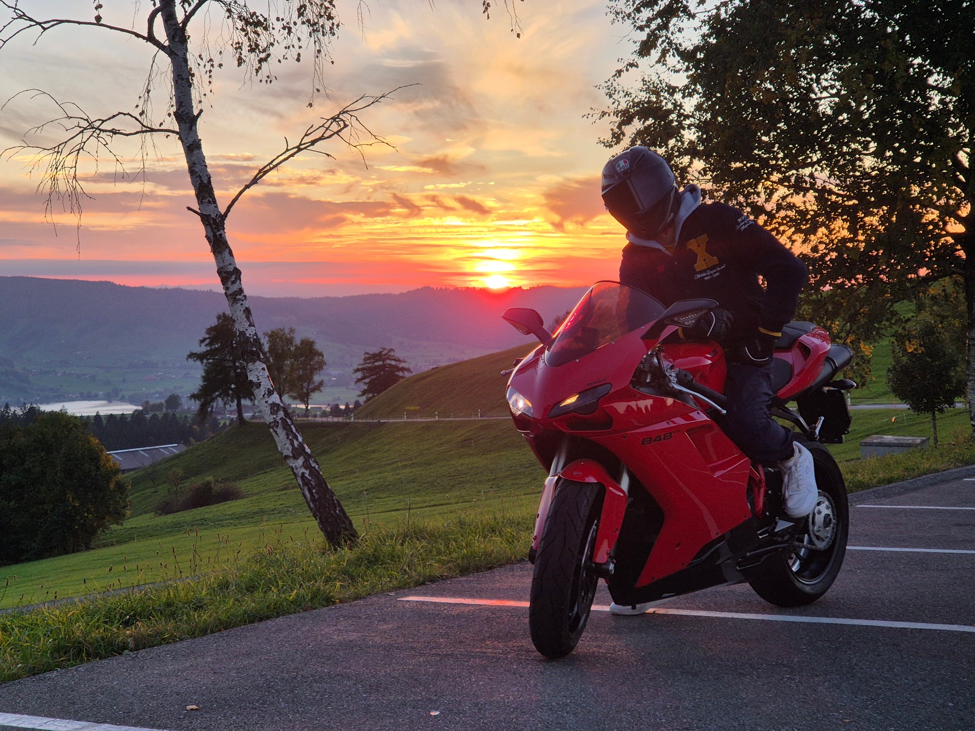 DUCATI 848 Superbike-image-0