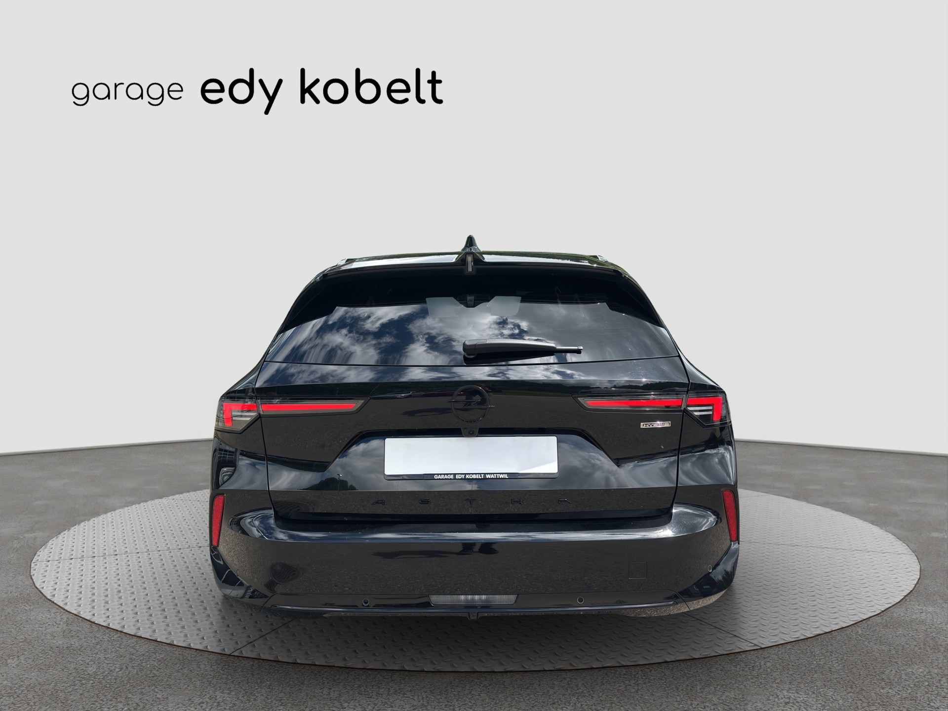 OPEL Astra Sports Tourer 1.6 PHEV Turbo GS A-image-16