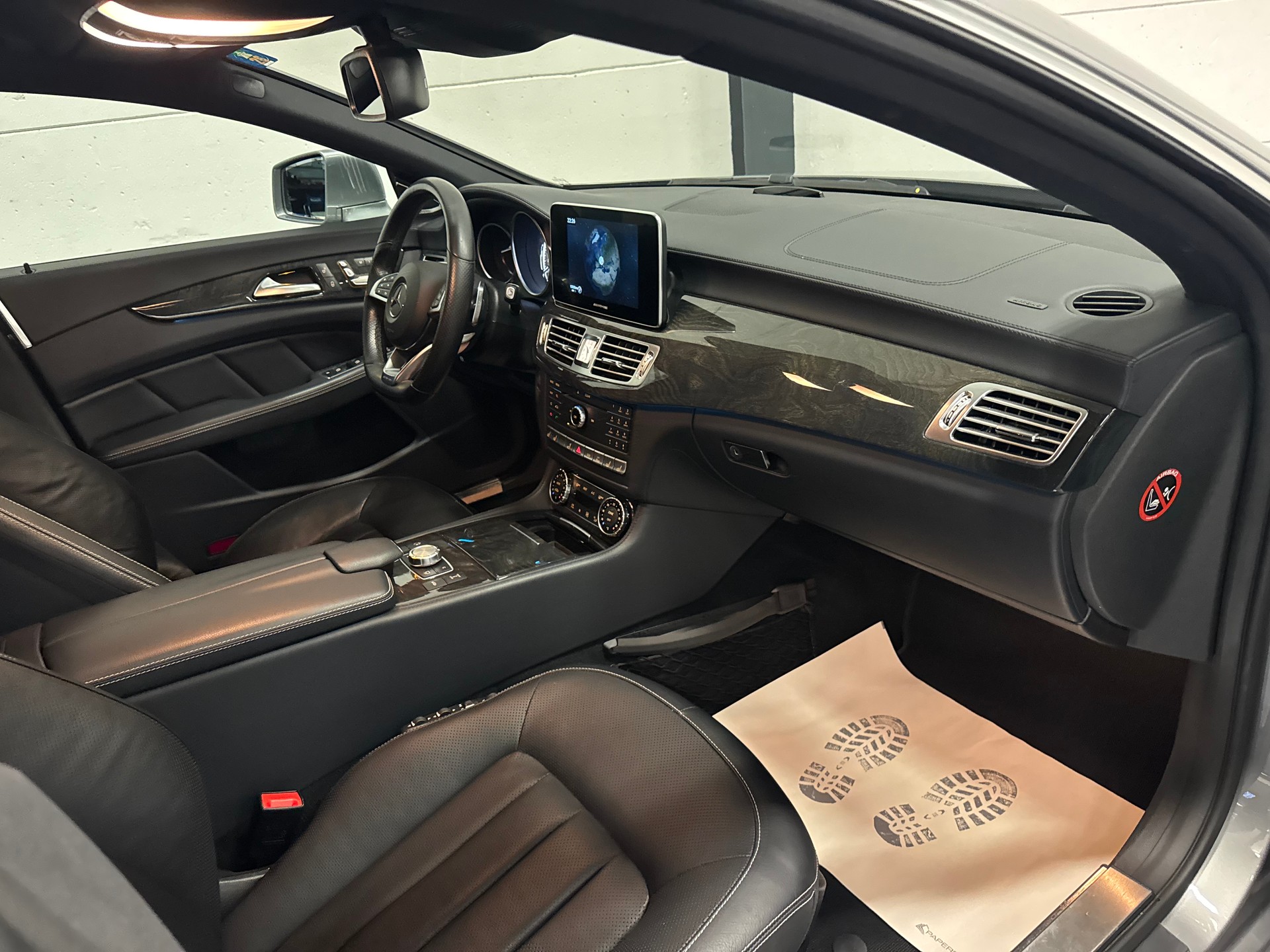MERCEDES-BENZ CLS Shooting Brake 400 4Matic 7G-Tronic AMG Line-image-19