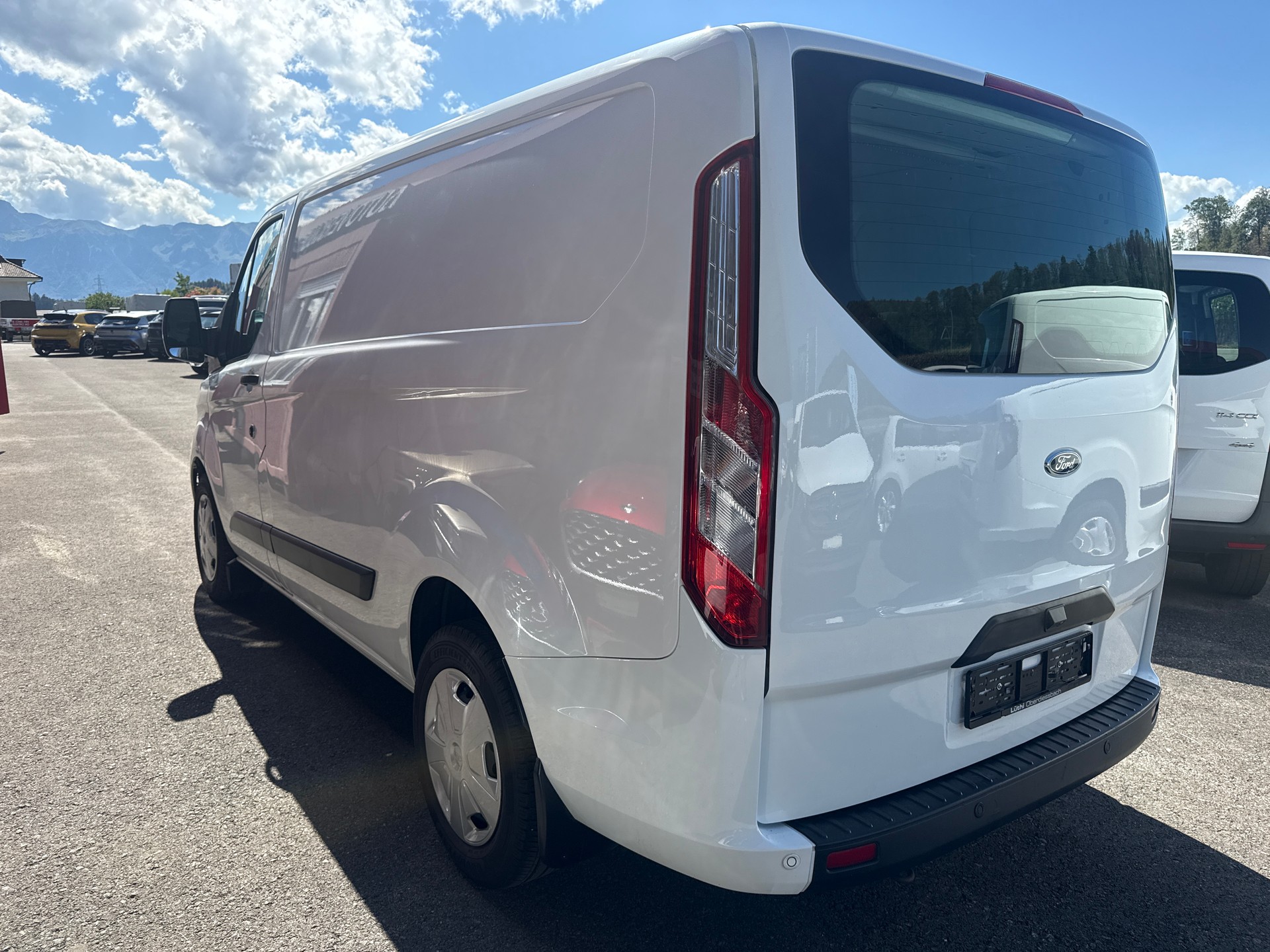 FORD Transit Custom Van 320 L1H1 Trend-showroom-element-1
