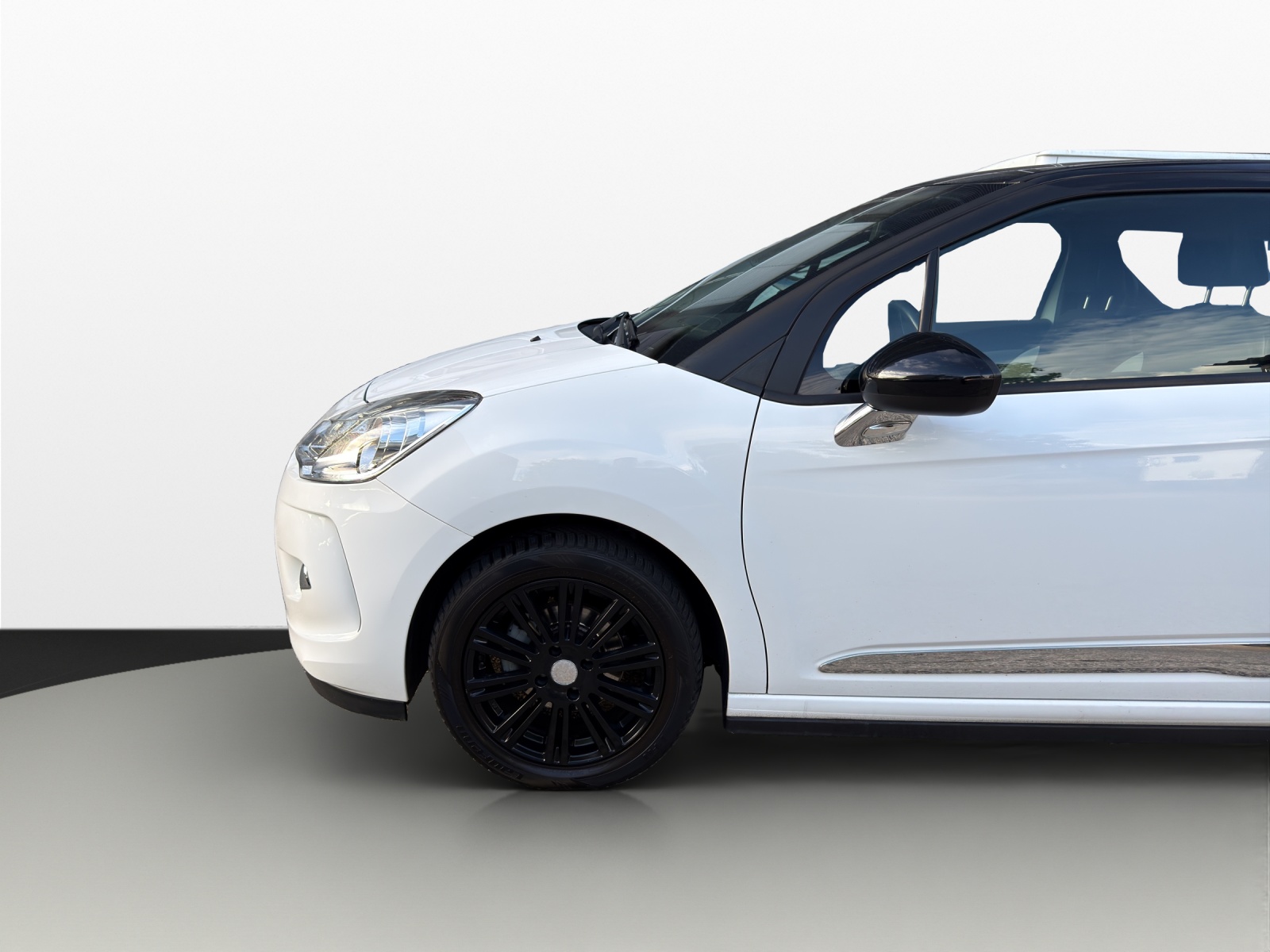 DS AUTOMOBILES DS3 1.2 VTi Chic-image-20