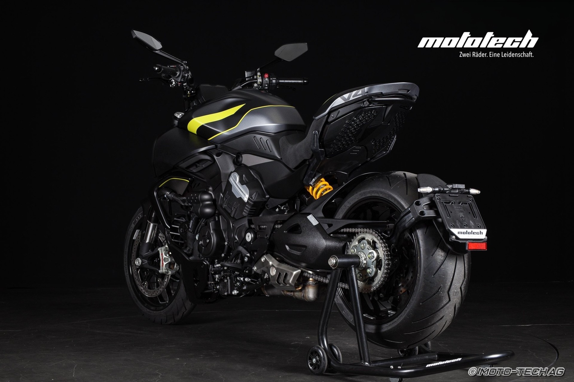 DUCATI Diavel V4 / 4 JAHRE GARANTIE-image-3