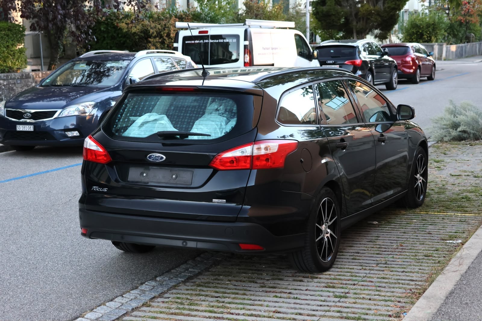FORD Focus 1.0 SCTi Titanium(CH)-showroom-element-3