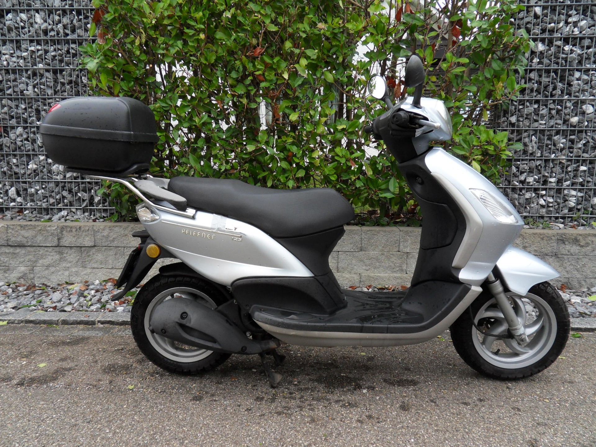 PIAGGIO Fly 125 4-T-image-1