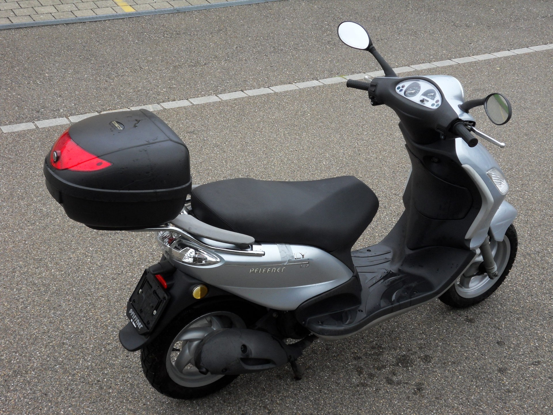 PIAGGIO Fly 125 4-T-image-10