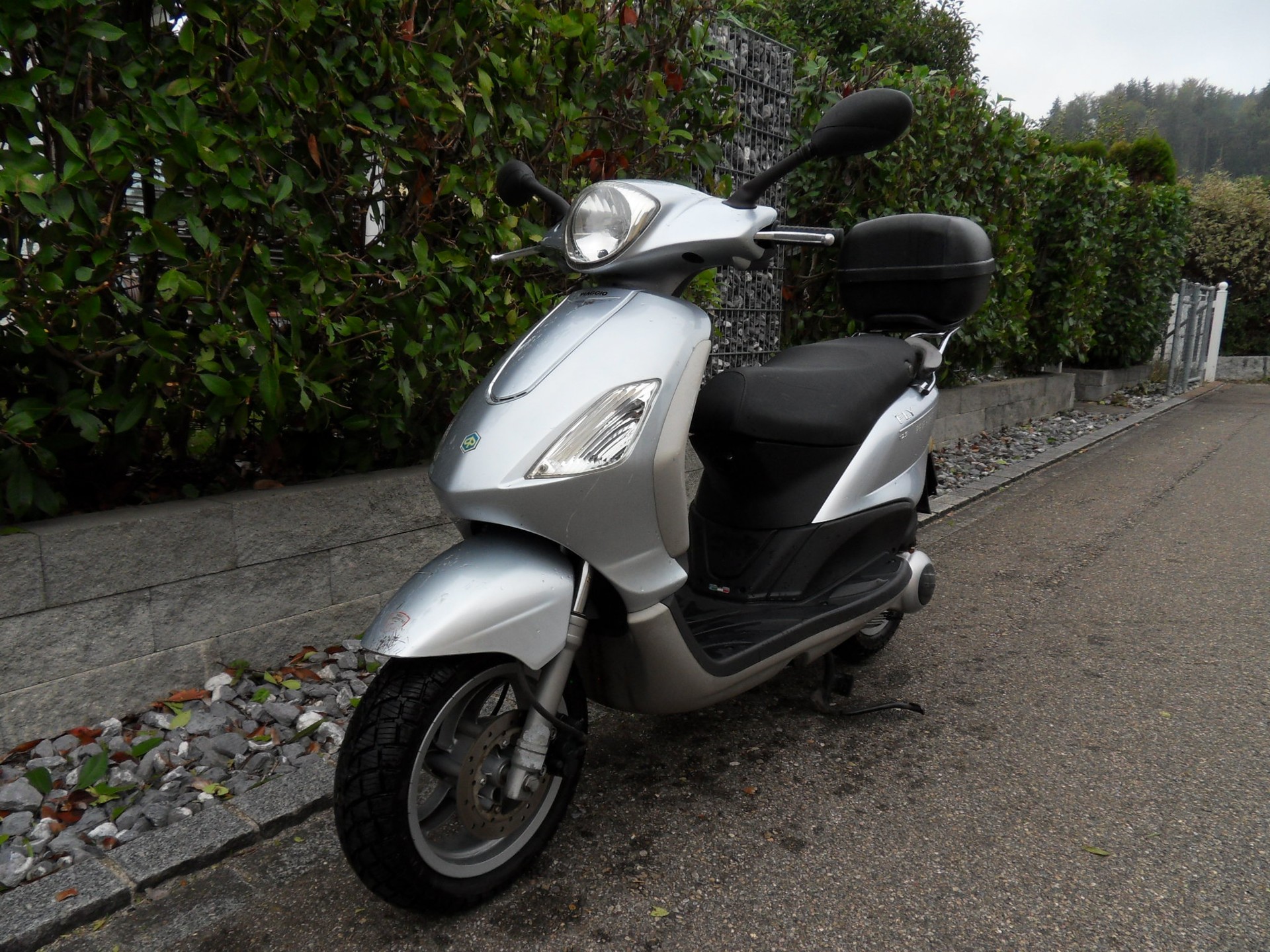 PIAGGIO Fly 125 4-T-image-4