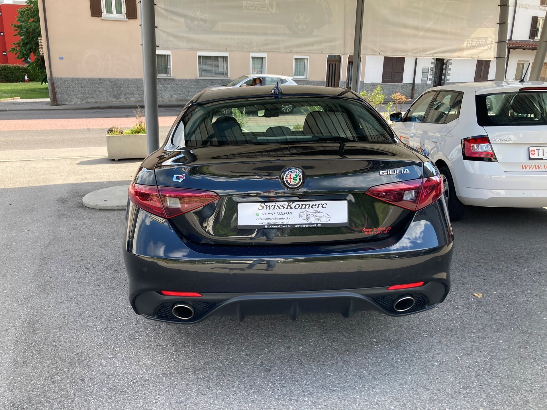 ALFA ROMEO Giulia 2.2 JTDM Veloce Q4 Automatic-image-2