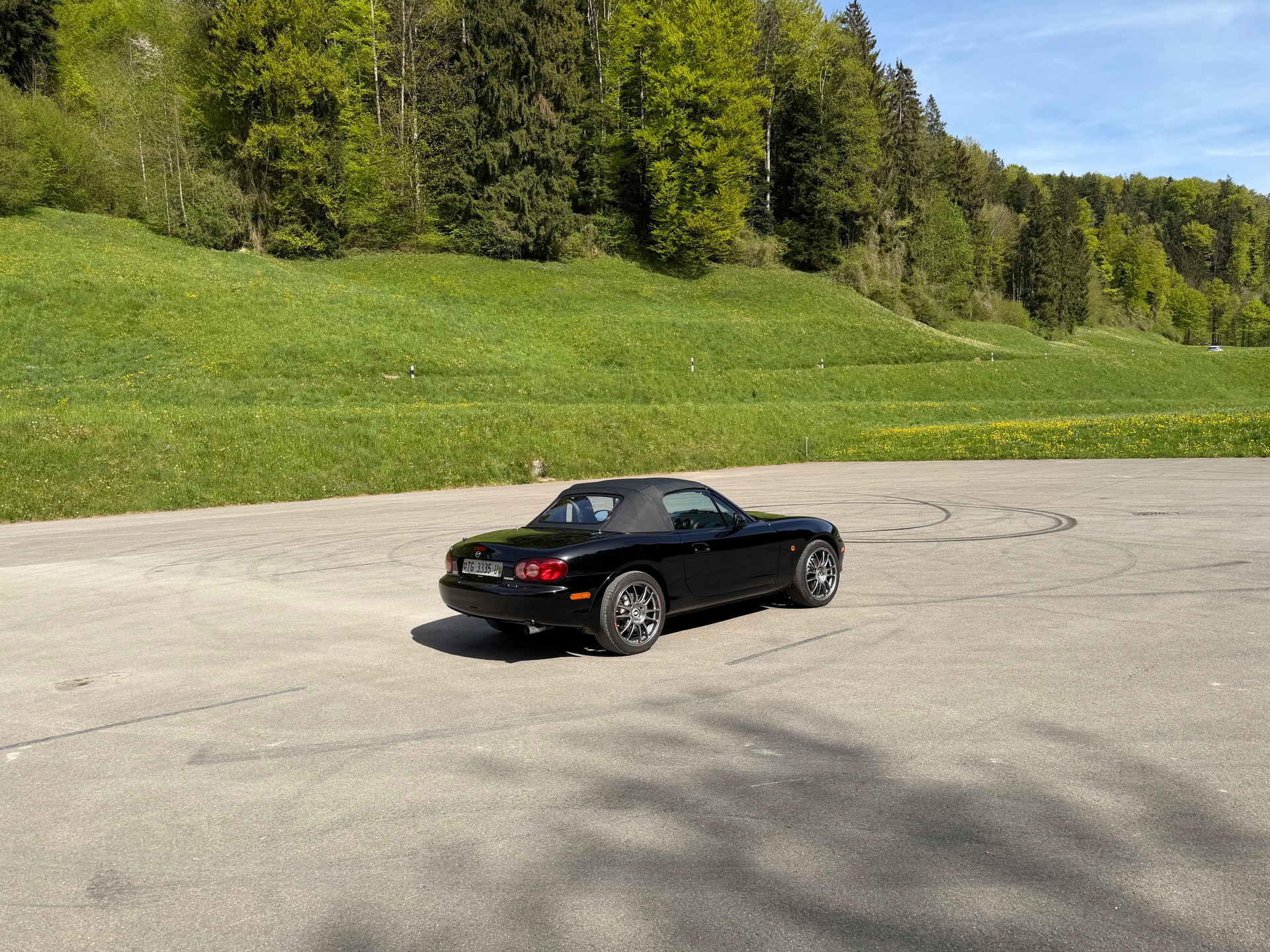 MAZDA 1.8 GT Youngster-image-2