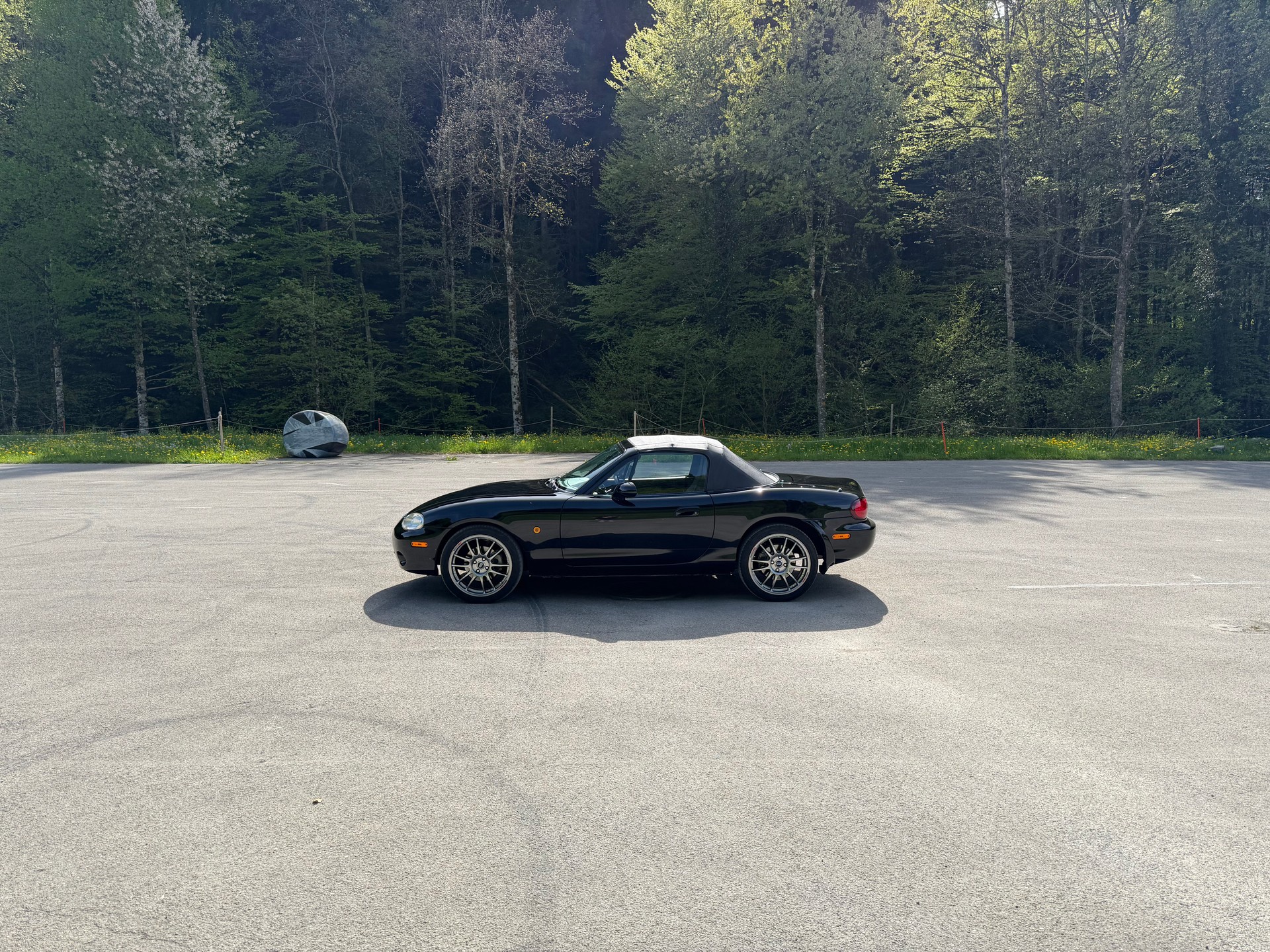 MAZDA 1.8 GT Youngster-image-3