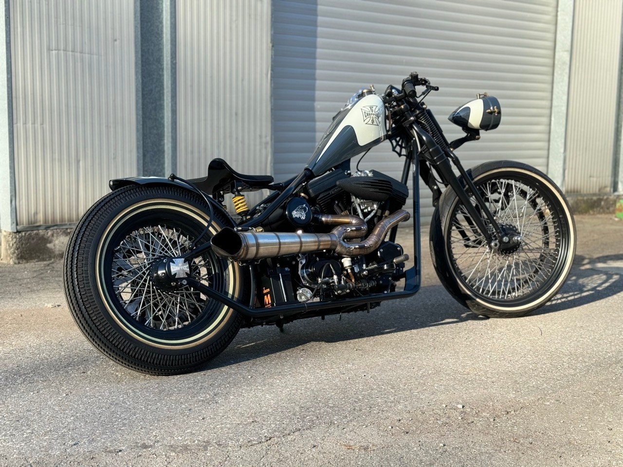 CLASSIC CYCLES RIGID SPINGER 100-image-2