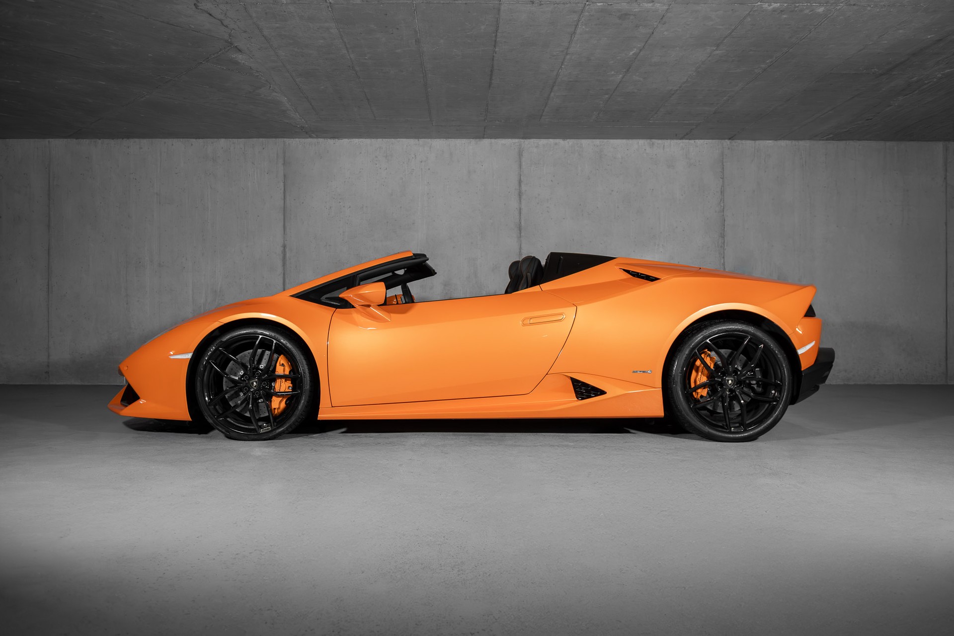 LAMBORGHINI Huracan LP610-4 Spyder DCT-showroom-element-1