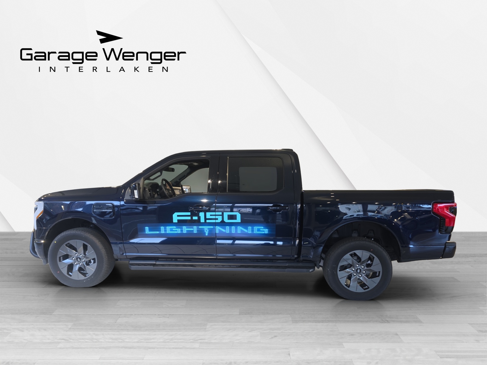 FORD F-150 Lightning 91 kWh Lariat Launch Edition-image-2