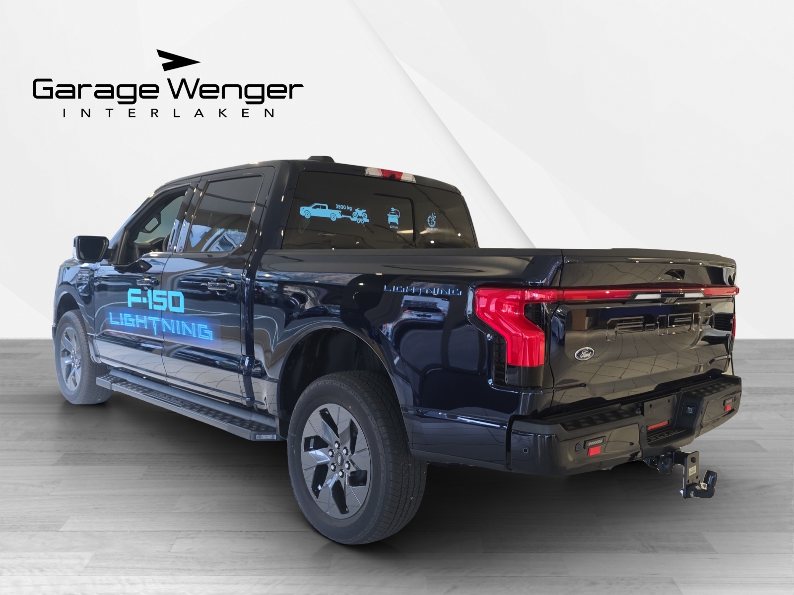 FORD F-150 Lightning 91 kWh Lariat Launch Edition-image-3