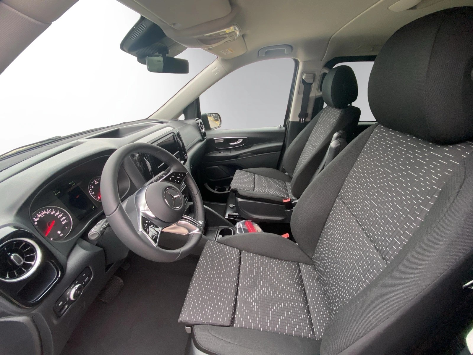 MERCEDES-BENZ Vito 116 CDI Lang Tourer 9G-Tronic 4M Select-image-13