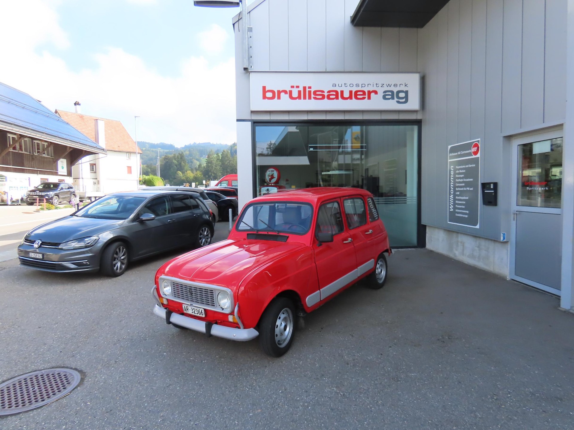 RENAULT R4 1100 Base