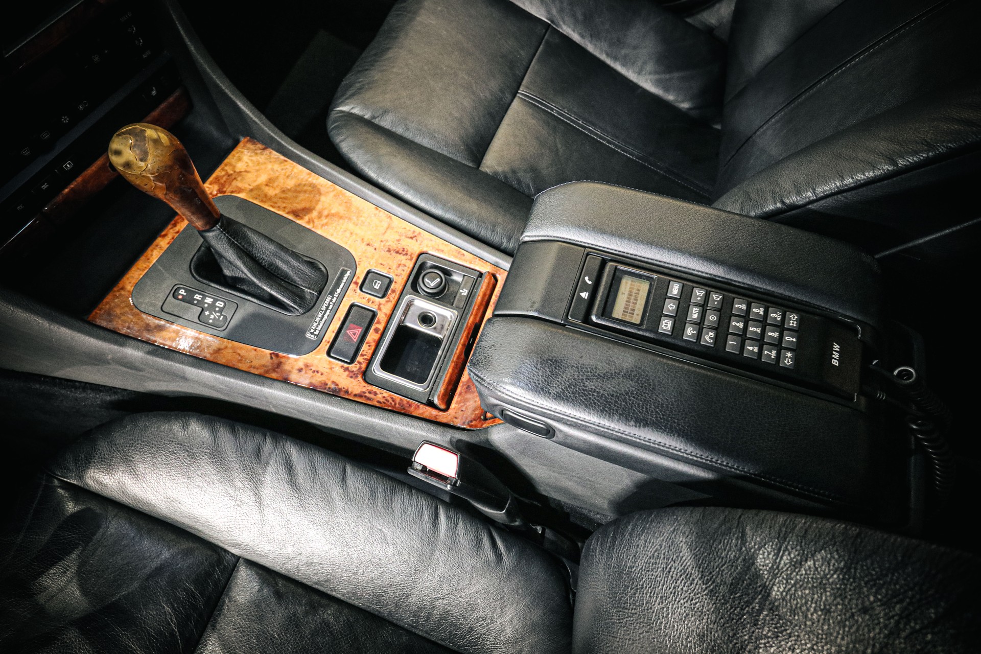 BMW 740i E38 4.4L V8 (M62B44)-image-16