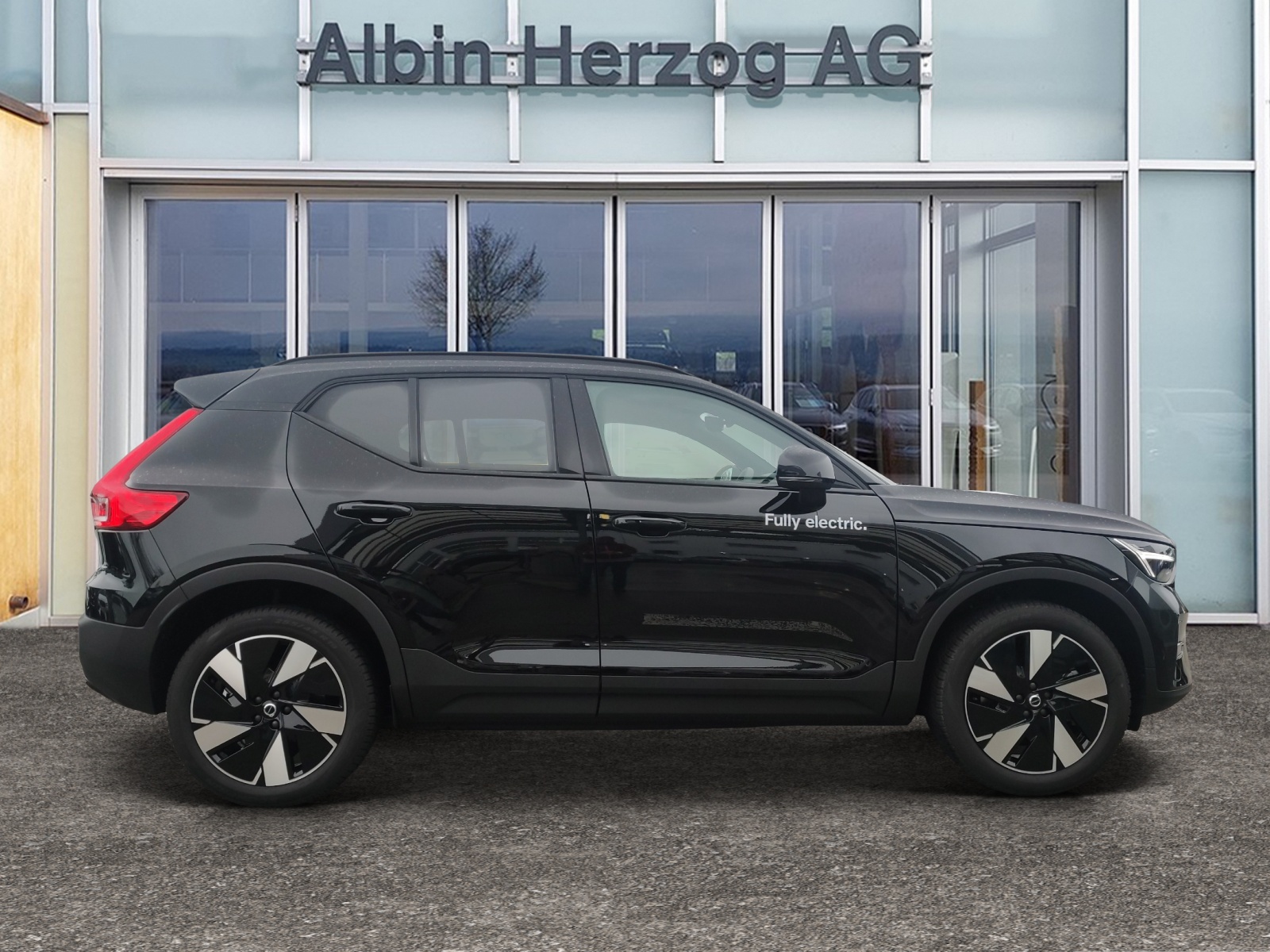 VOLVO XC40 E60 Core-image-4