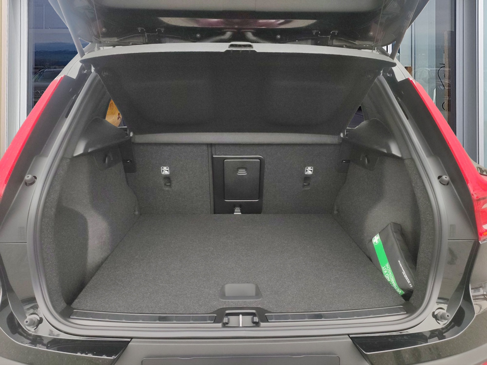 VOLVO XC40 E60 Core-image-6
