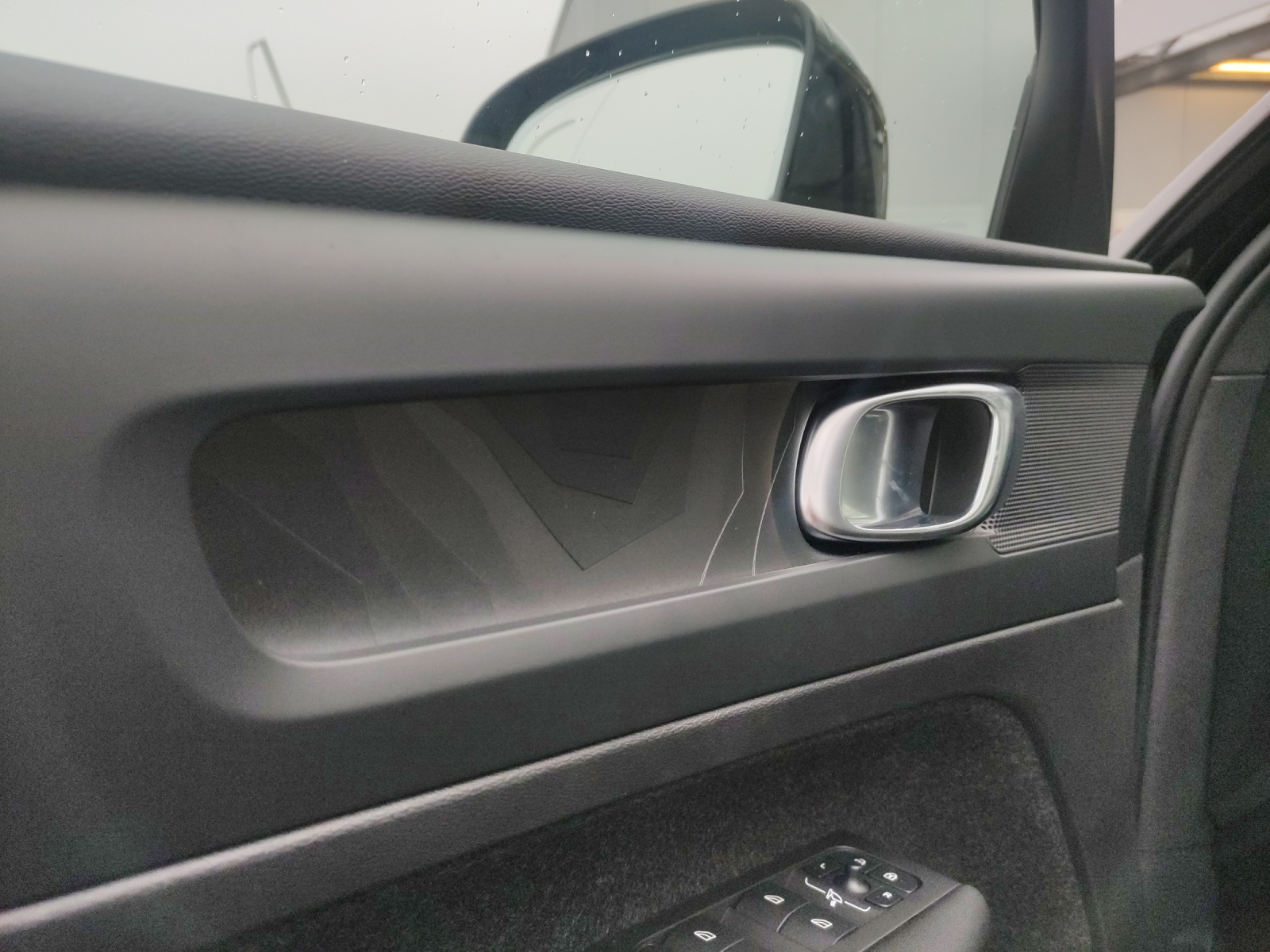 VOLVO XC40 E60 Core-image-15